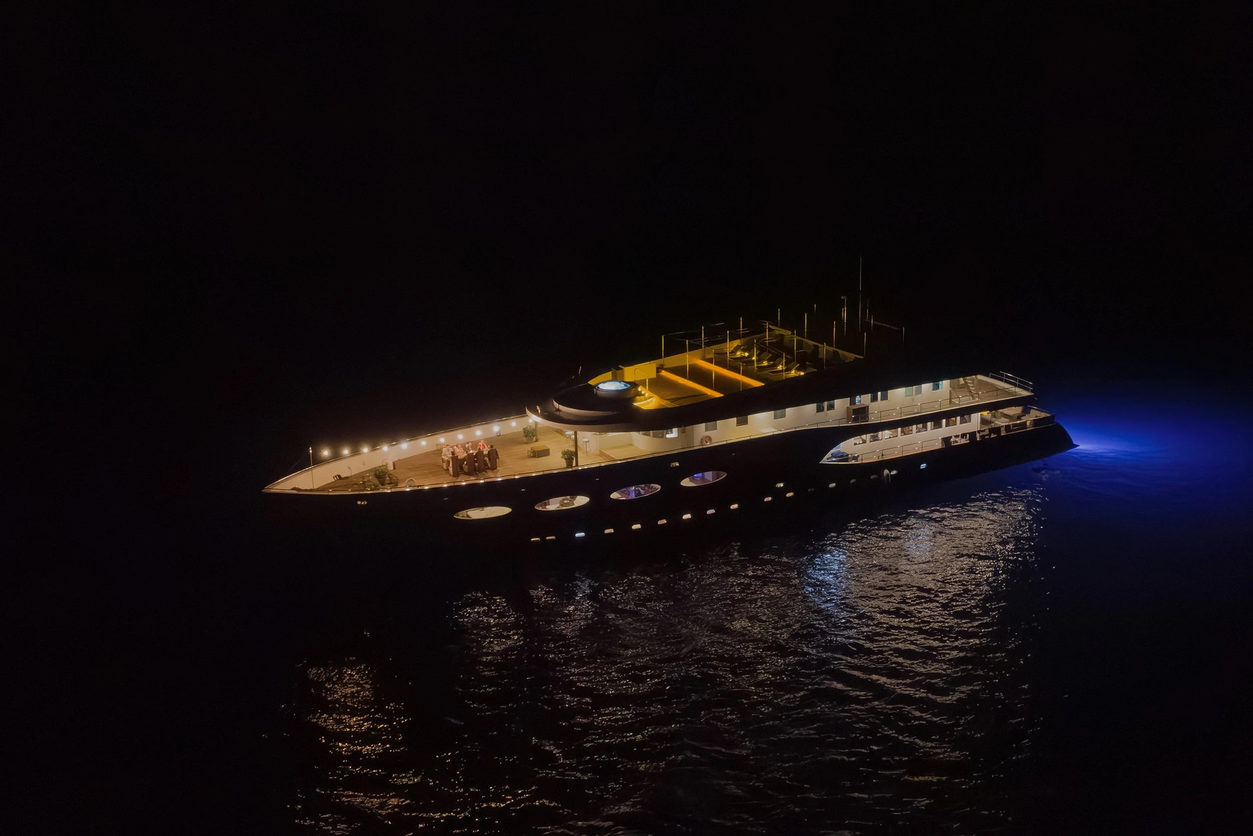 CBM_Yacht_Night.jpg