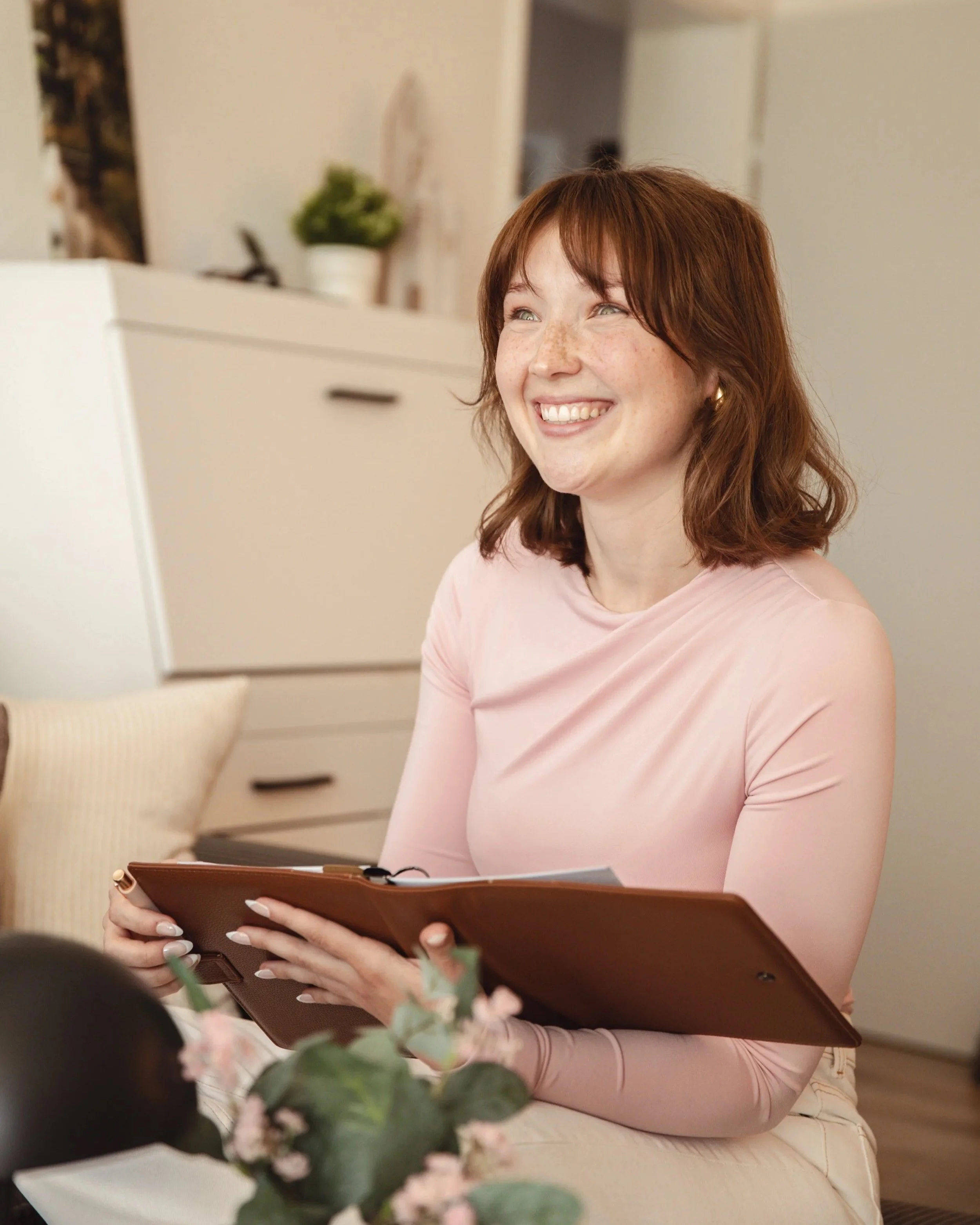 Businessshooting mit Traurednerin Anna in Stolberg