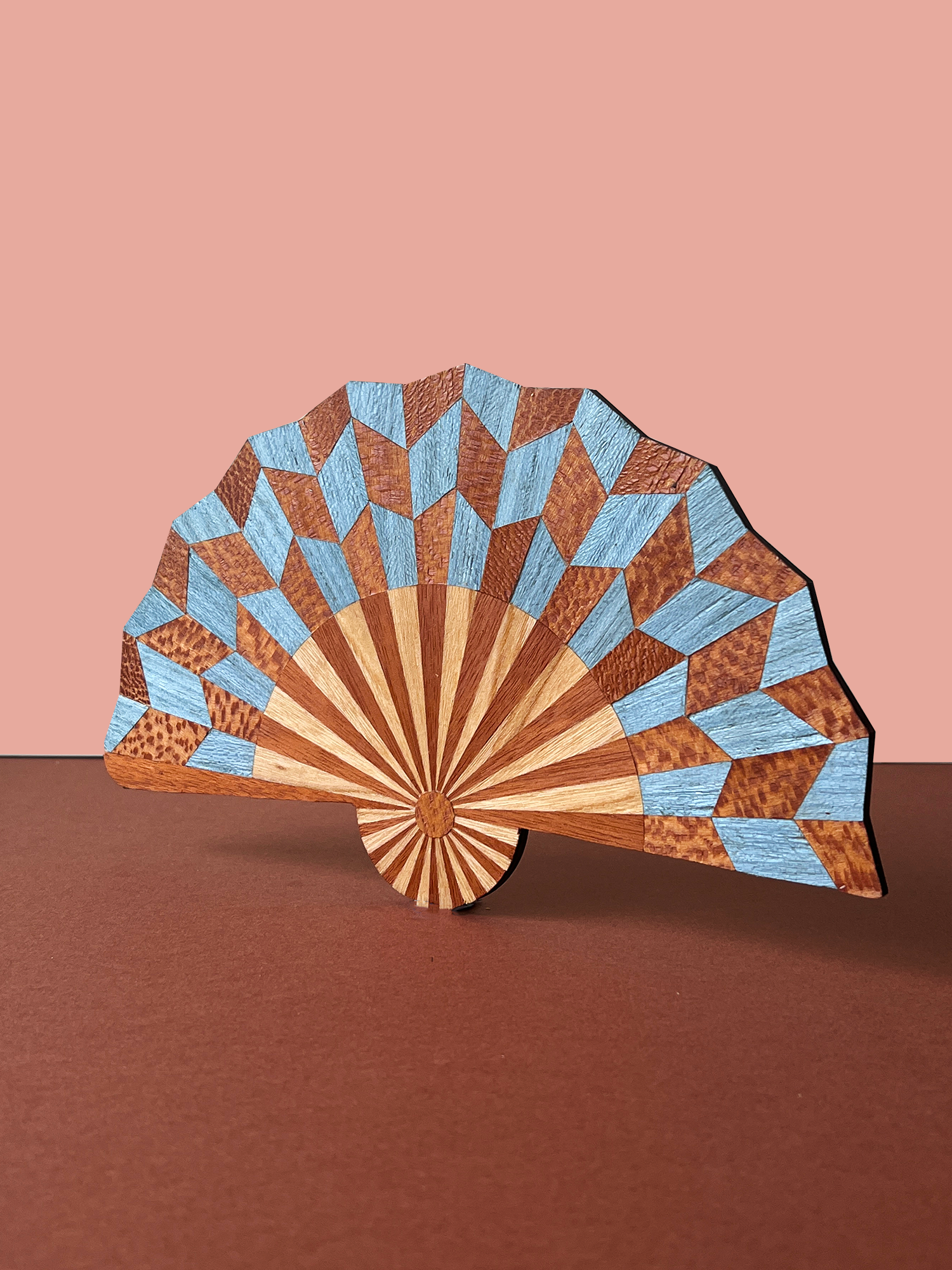 BlueBrownFanPink.png
