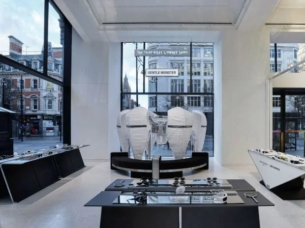 Maison-Margiela-x-Gentle-Monster-Selfridges-London-69421-detailp.jpeg