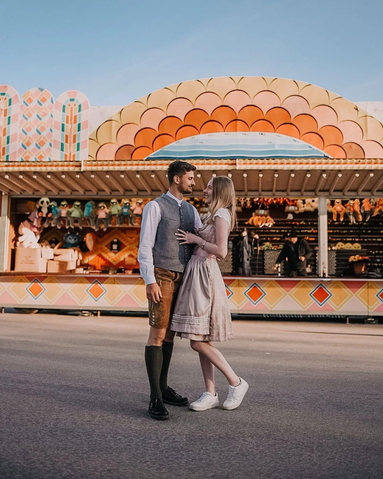 Trachtenliebe 🧡

#shooting #couple #photography #shoot #love #coupleshoot #austrianphotographer #bavarianphotographer #happy