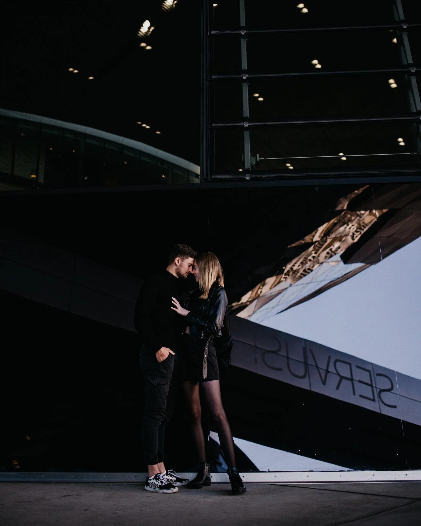 Cause all of ME loves all of YOU!

Ich liebe es, abseits von den nat&uuml;rlichen Hintergr&uuml;nden die die Welt uns bietet, einen ganz besonderen Bildlook mit modernen industriellen Hintergr&uuml;nden zu zaubern 💙

#annaplainer #photoshooting #bmw