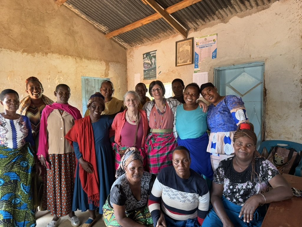 Ganako Womens Community Organization leaders