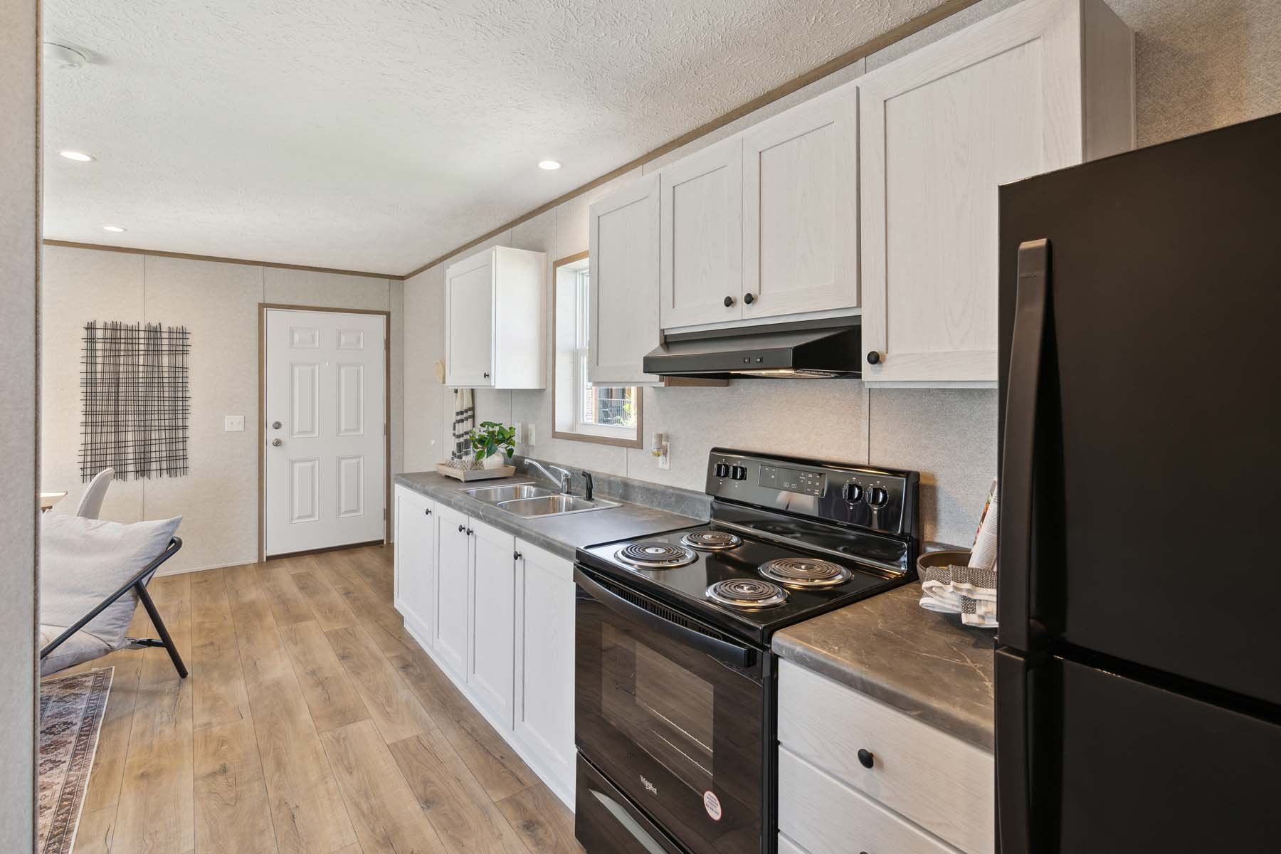020-prime-pike-kitchen-2.jpg