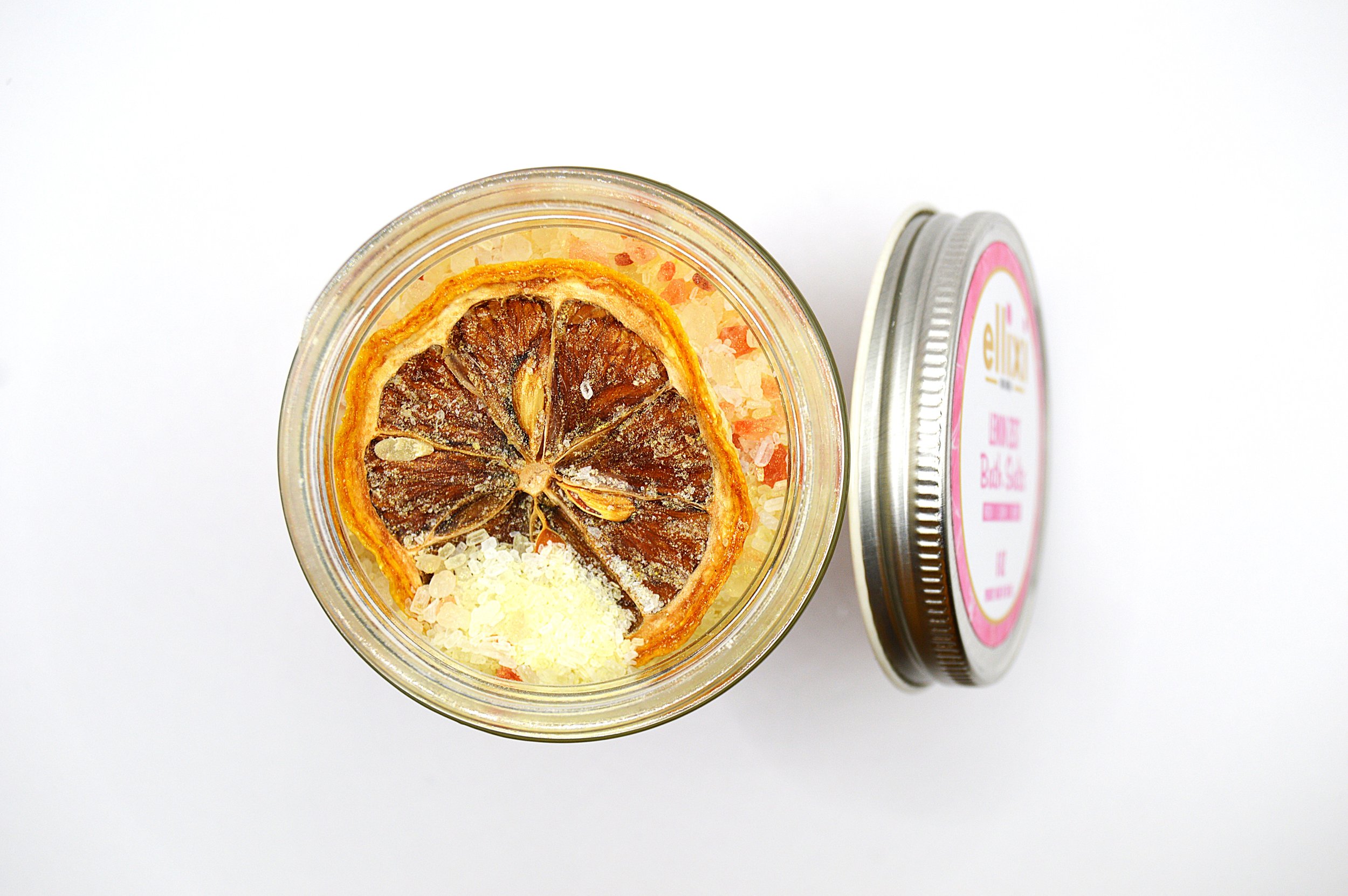 Ellixi Beauty’s Lemon Zest Bath Salt – non-toxic, eco-friendly bath salt with lemon for a revitalizing and energizing soak