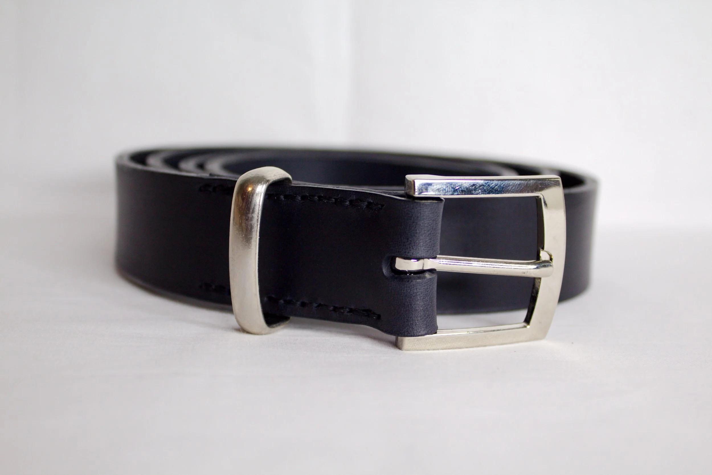 Handcrafted Vegetable Tanned Leather Belt (33mm wide)