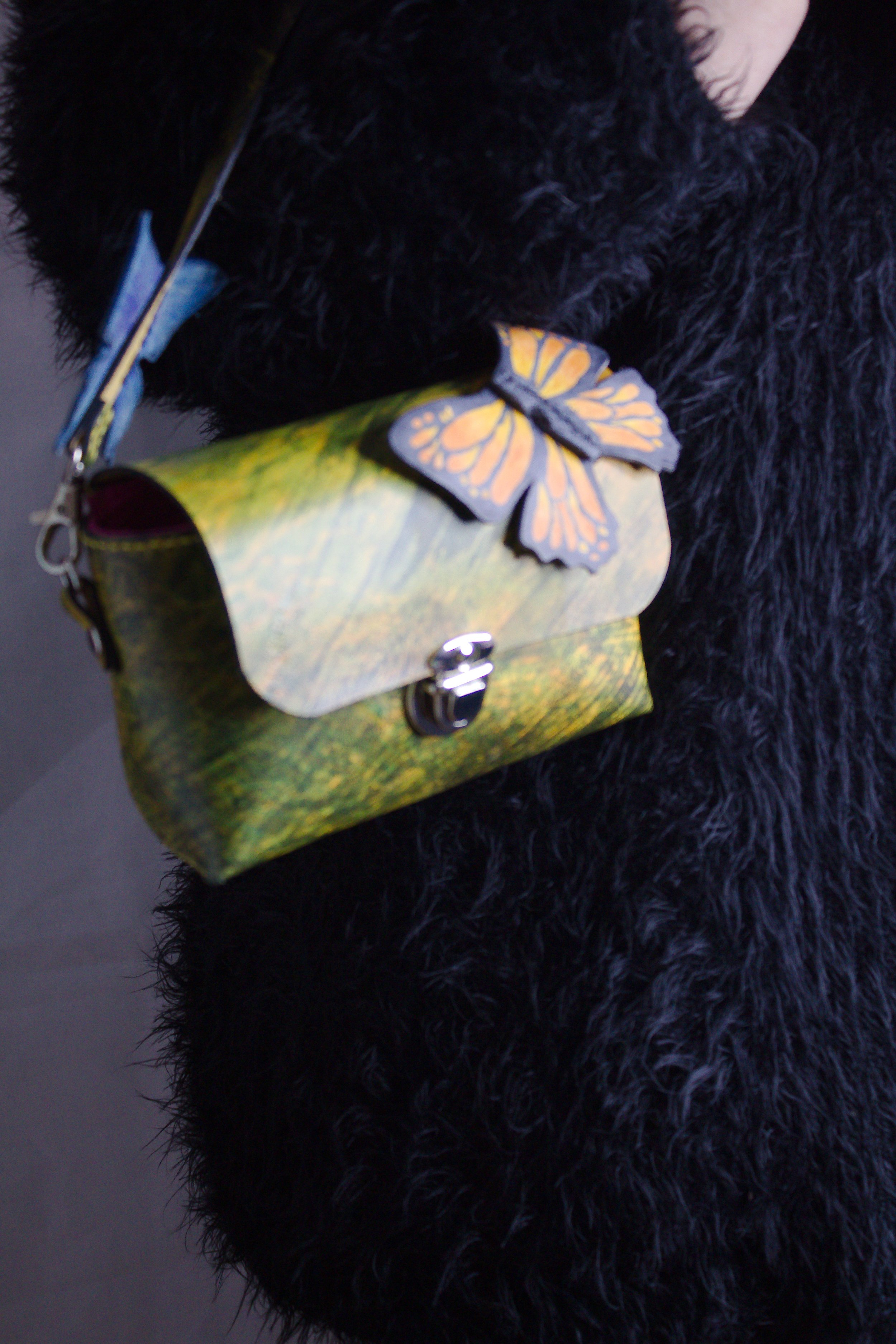 butterfly shoulder.jpg
