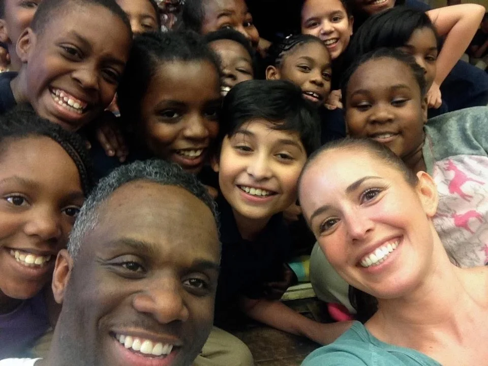 Wishing a very happy birthday to our leader @arootberg ✨

Alison founded Wellness4Every1&reg; in 2016 and in the past 10 years she&rsquo;s provided hundreds of Chicago Public Schools with enriching arts and wellness programming! Over the years Wellne