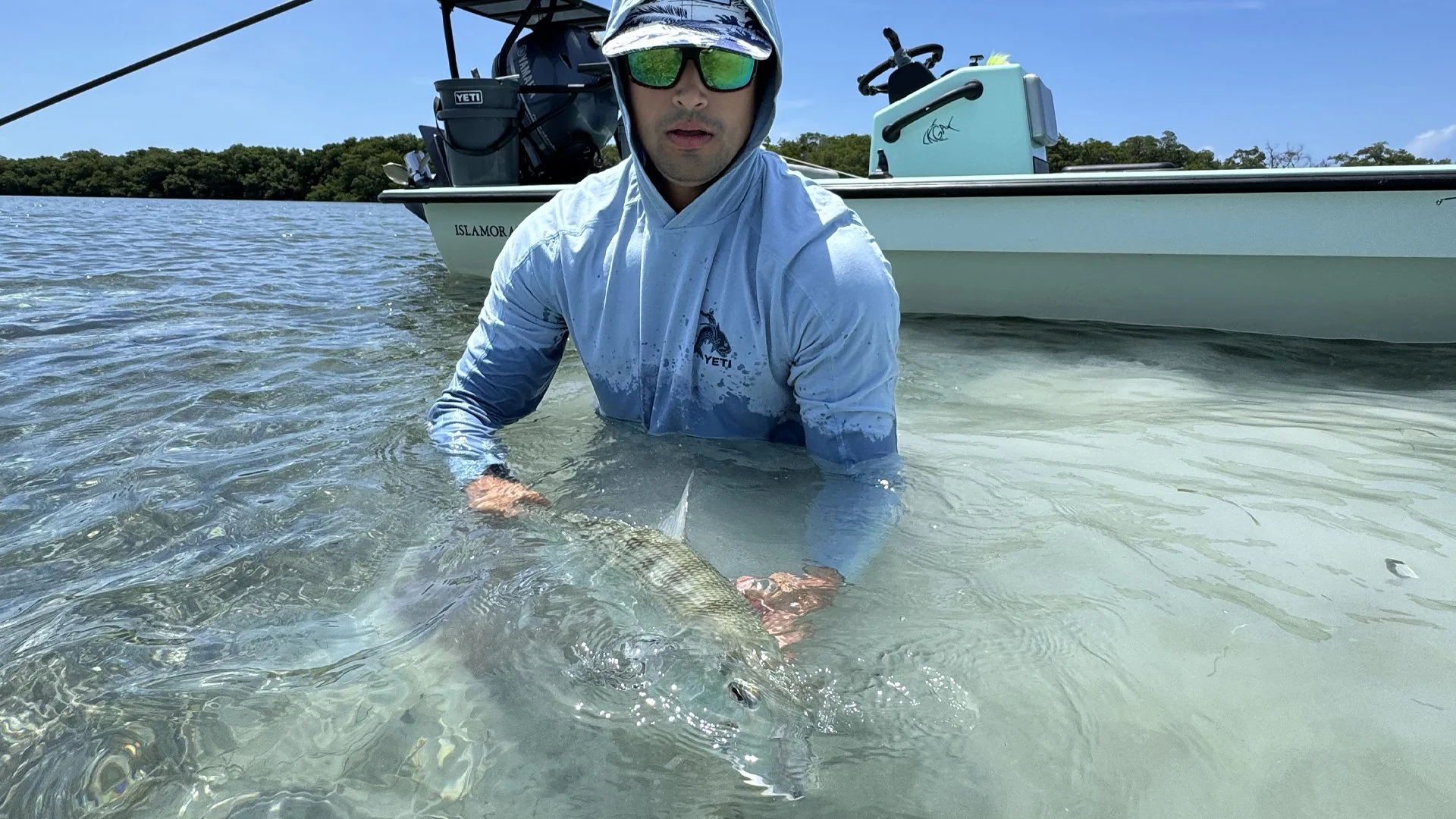 Fly fish for bonefish in the Upper Keys (Islamorada, Tavernier, and Key Largo with full time fly fishing guide Capt. Chandler Williams.