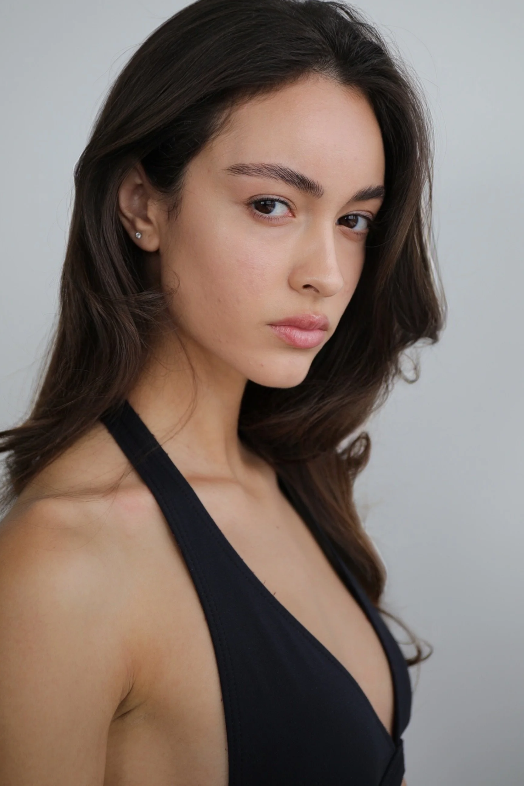ANABELLA HERNANDEZ