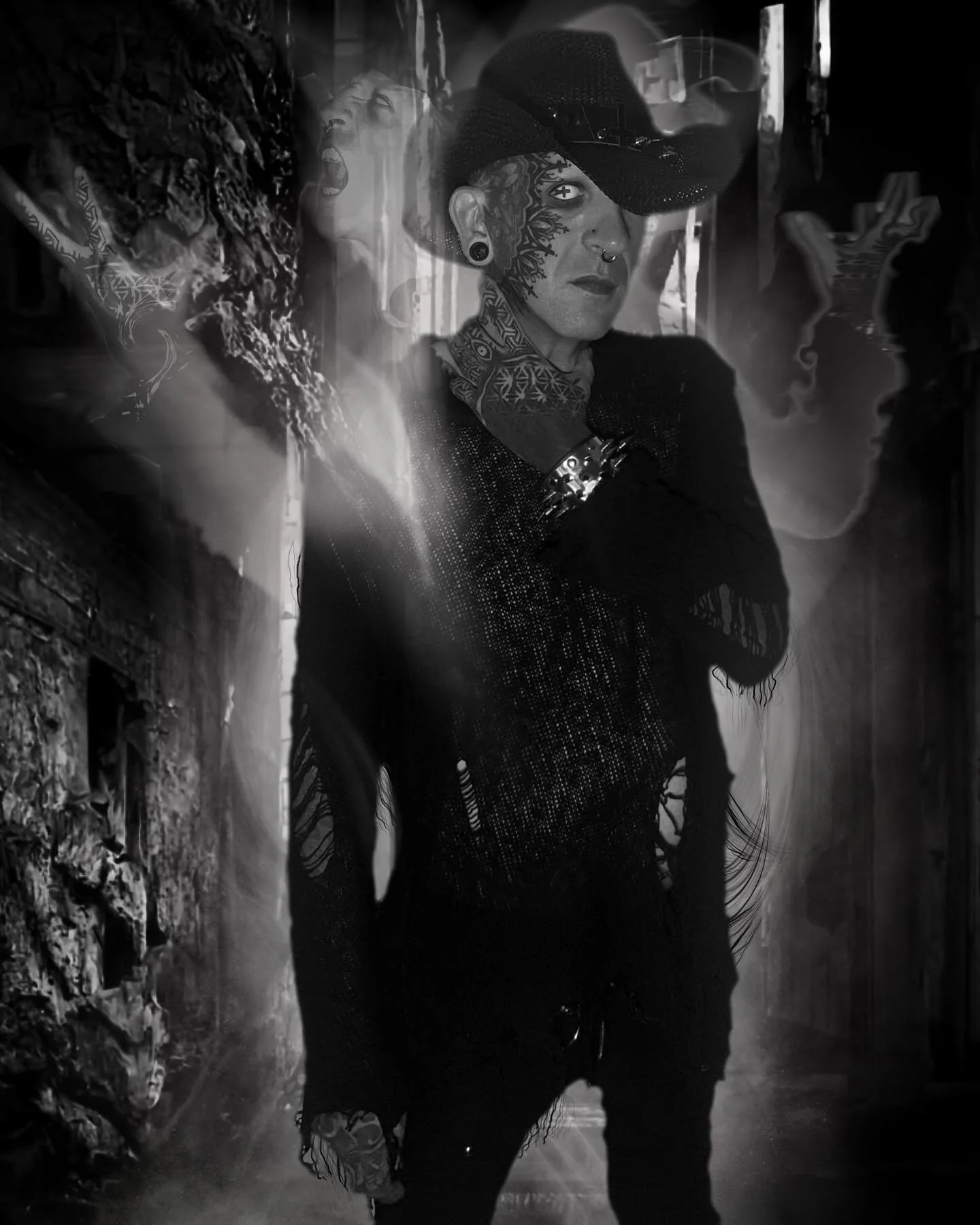 Inspiration comes from removing oneself into a new character, a new realm and drawing forth those moments of fear that drive us forward.

#darkdreams #nightmare #otherealms #forwardthinking