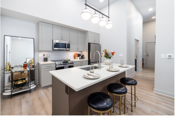 Discover Jaeger Square: The Official Home for Netflix’s Love Is Blind Couples in Columbus