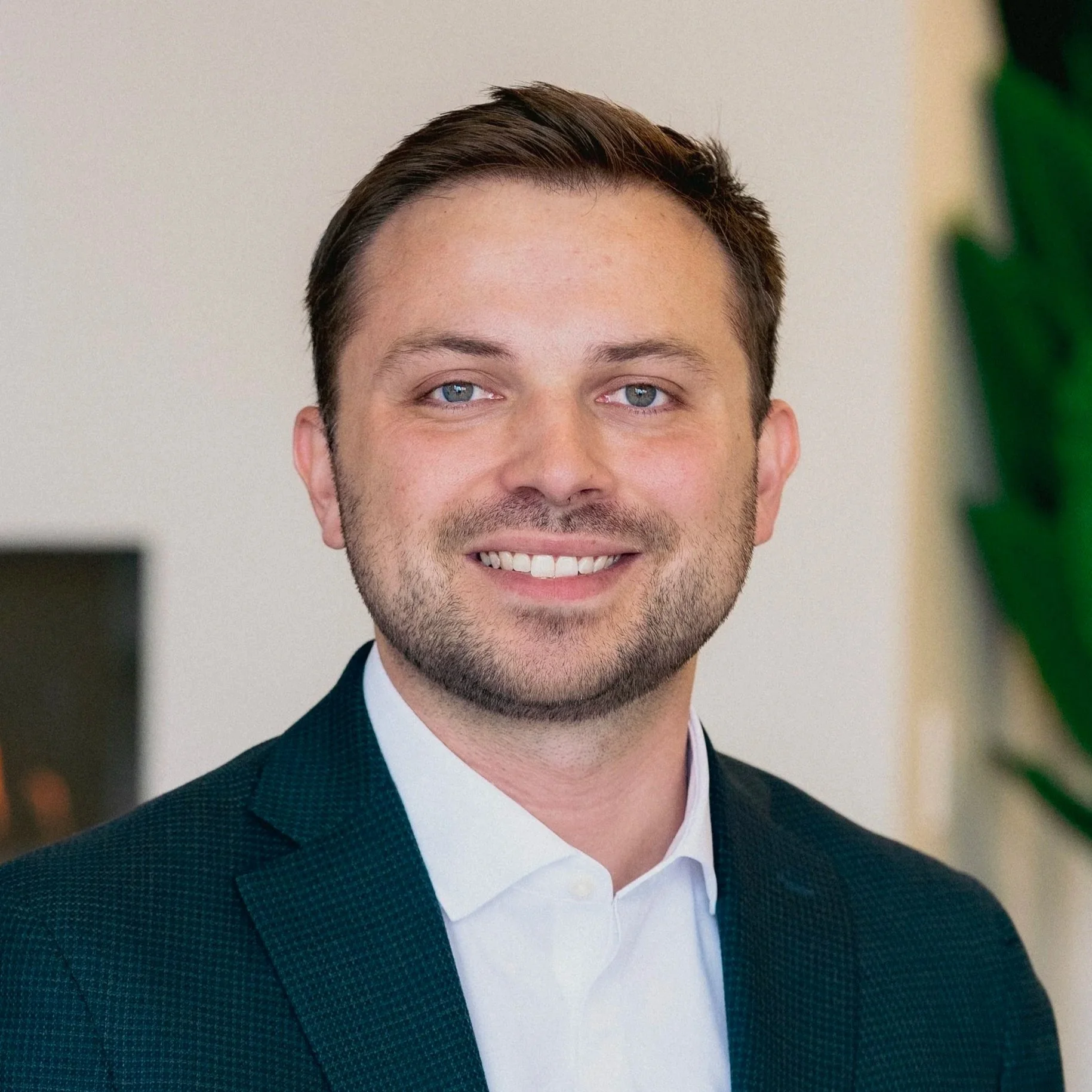 Kellen Henry Headshot