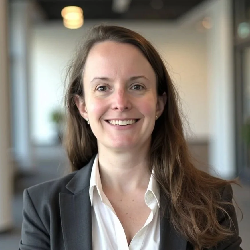 Allison Henning Headshot