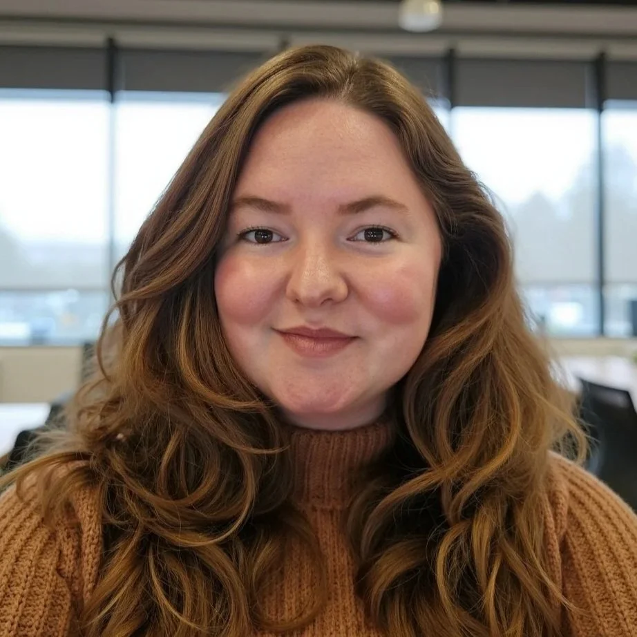 Rachel Benton Headshot