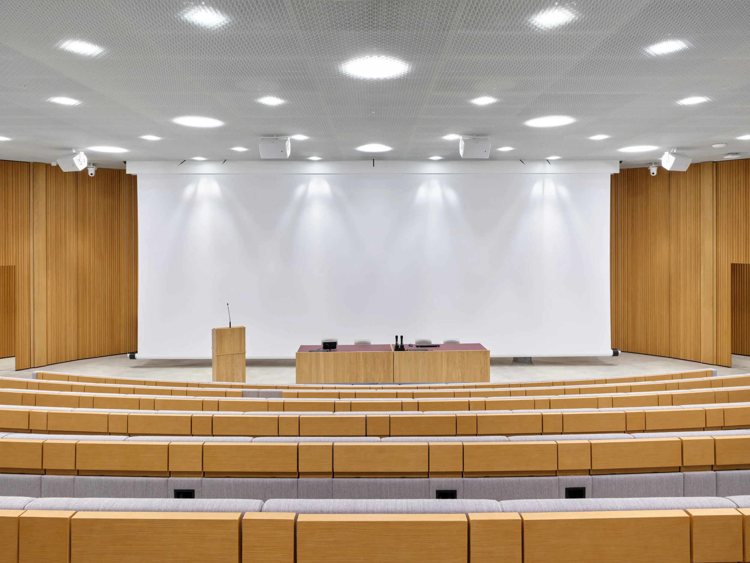 KISPI Forschungszentrum_DSCF5934_Gross.jpg