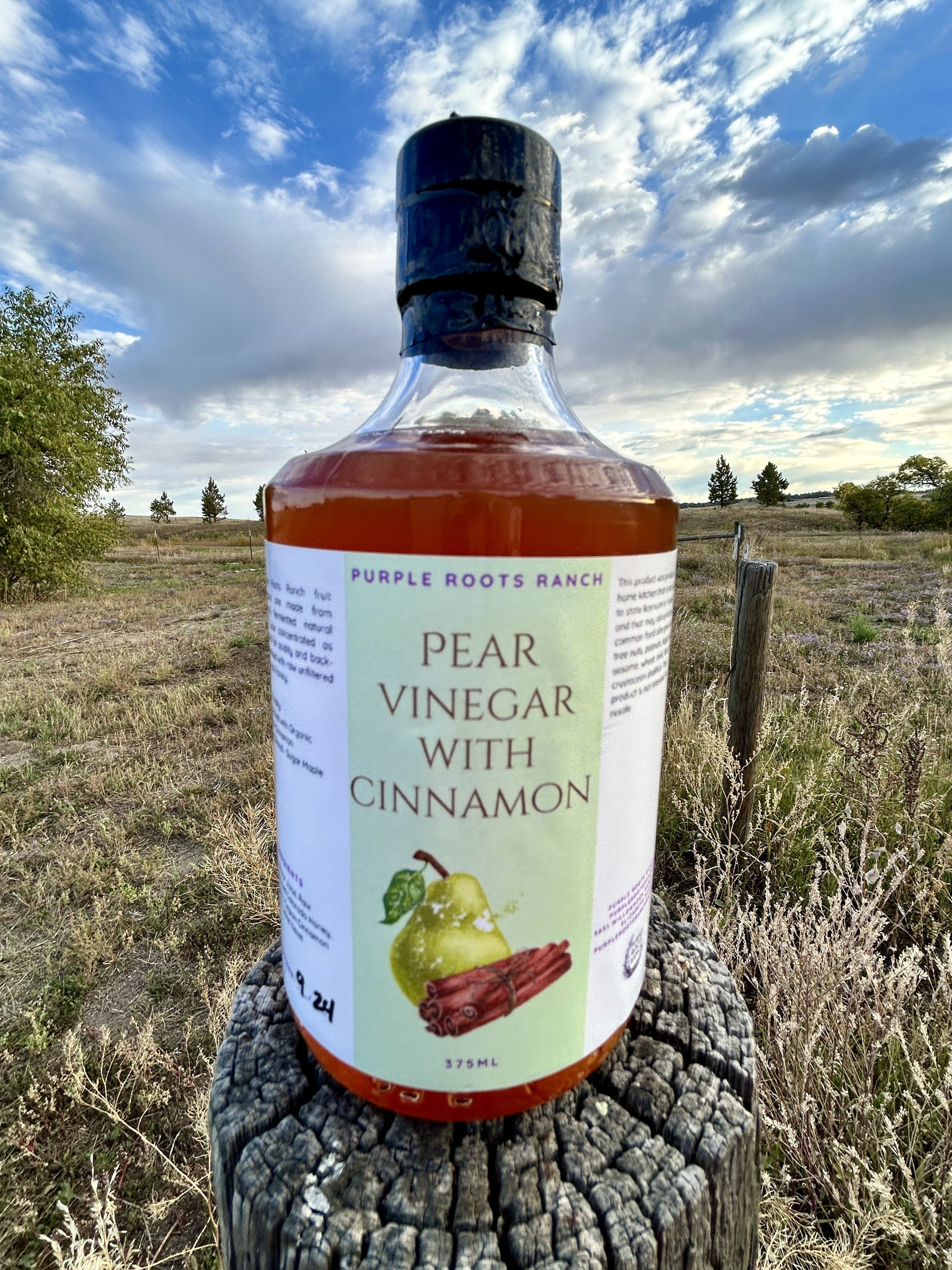 Pear Vinegar with Cinnamon