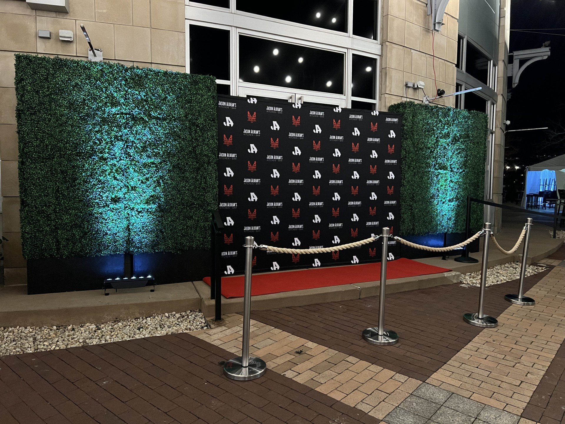 Jason Aldean Ribbon Cutting.jpg