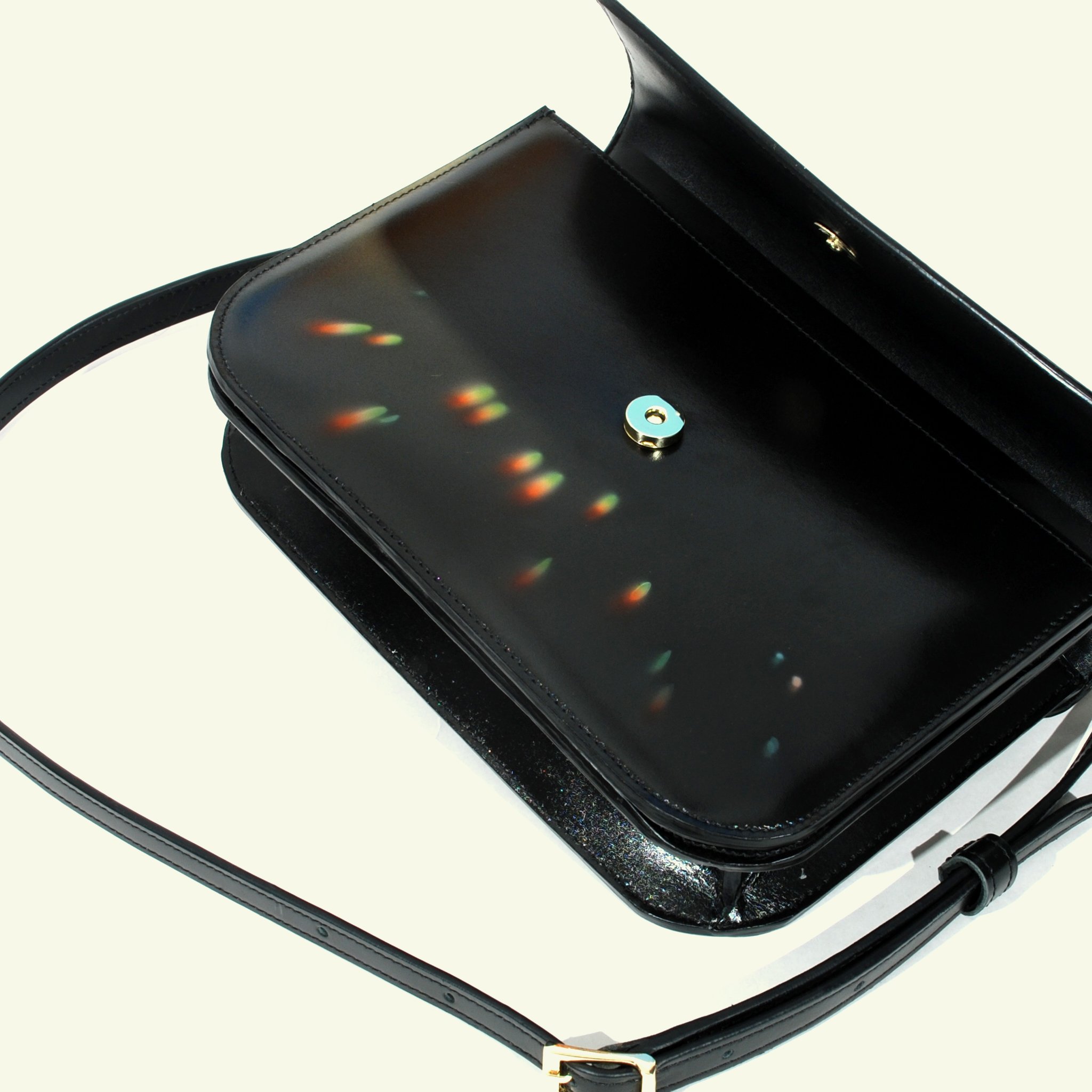 Tori Spectrum E-commerce 5.jpg