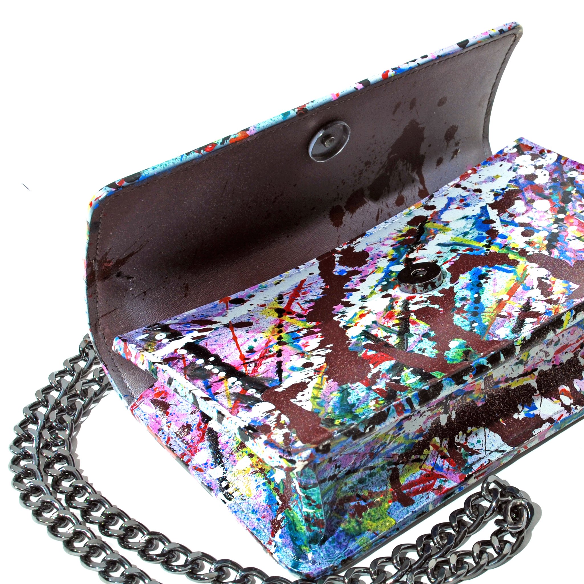 Brenda E-Commerce AFD Twist 7.jpg