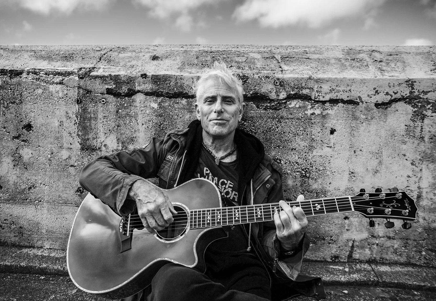 Santa Cruz (CA) The Kirtan Love Experience with Jai uttal &amp; Friends