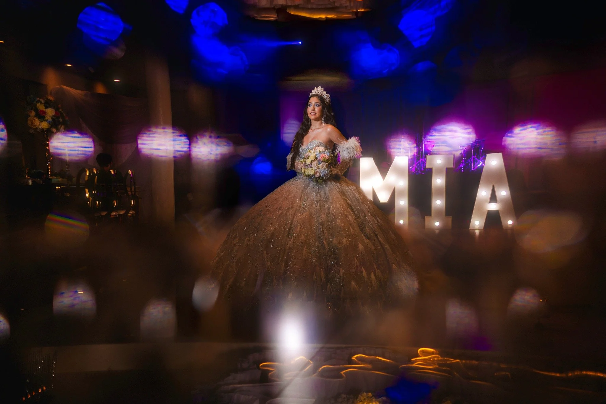 Mia 💕
Que no se te Olvide..
Lo valiente que eres; la fuerza que tienes; el amor que mereces, la vida que quieres, y el sue&ntilde;o que tienes por alcanzar! Que hoy sea el inicio de toda tu nueva historia. 

#salon #tucson #lucimoslonuestro #welovew