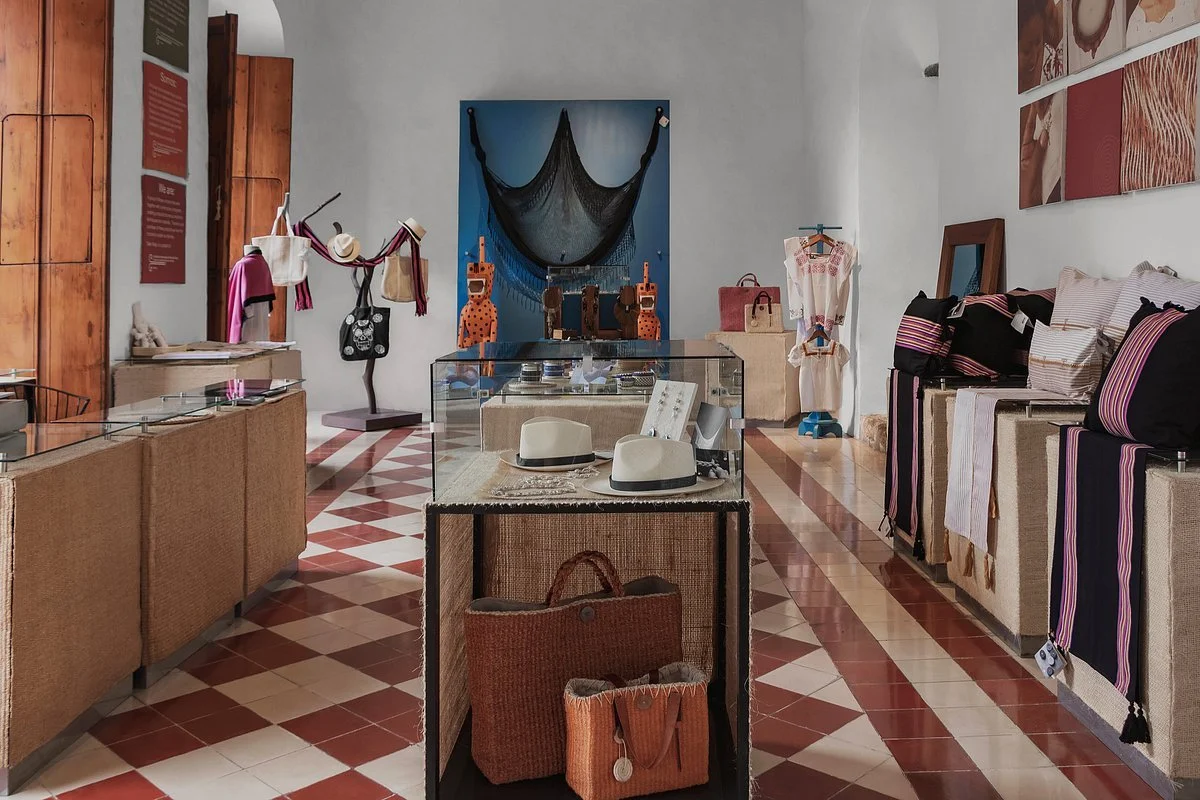 taller-maya-izamal-interior.jpg