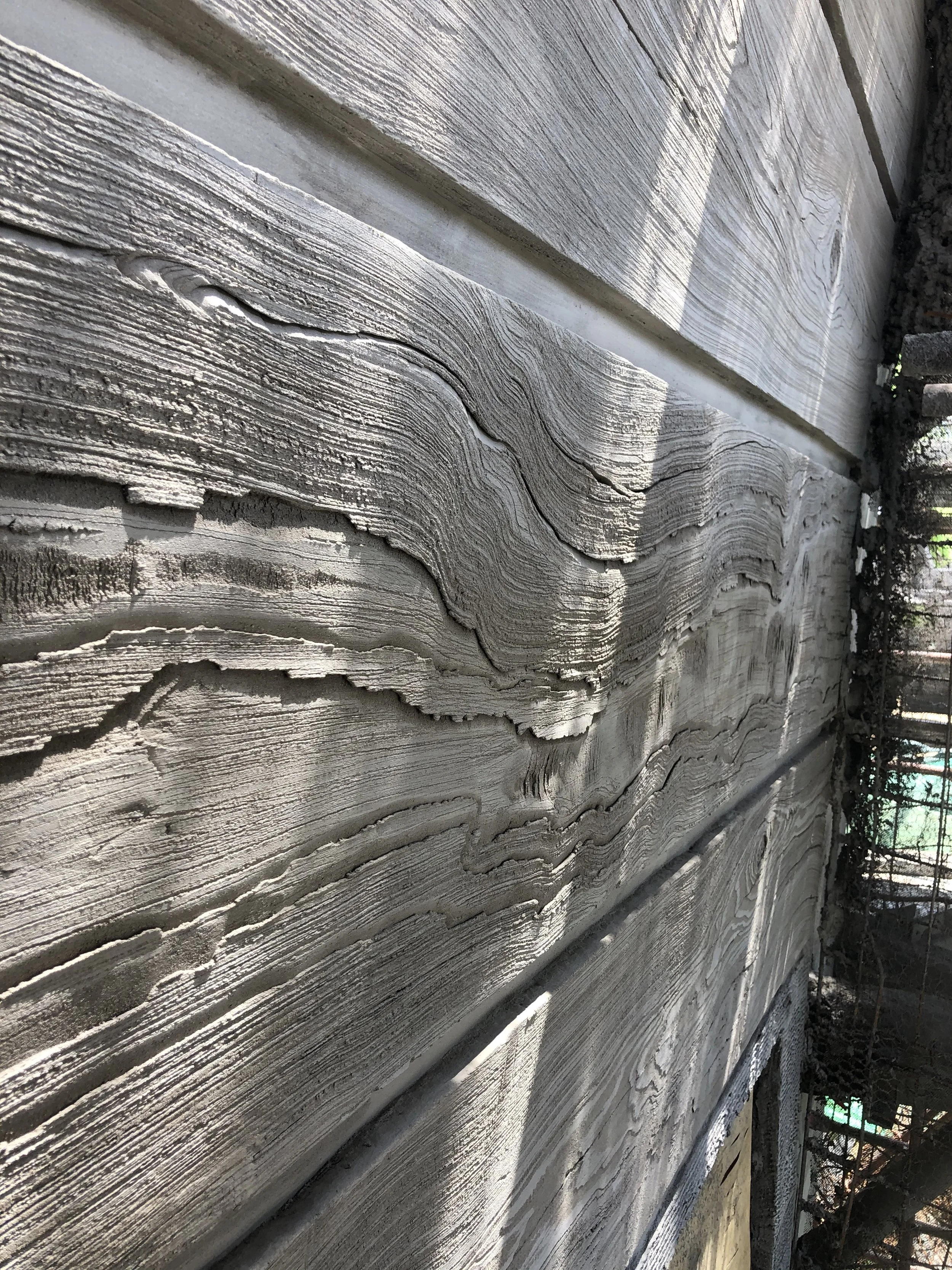 Wood Textured Thin-Build vertical Overlay.JPG