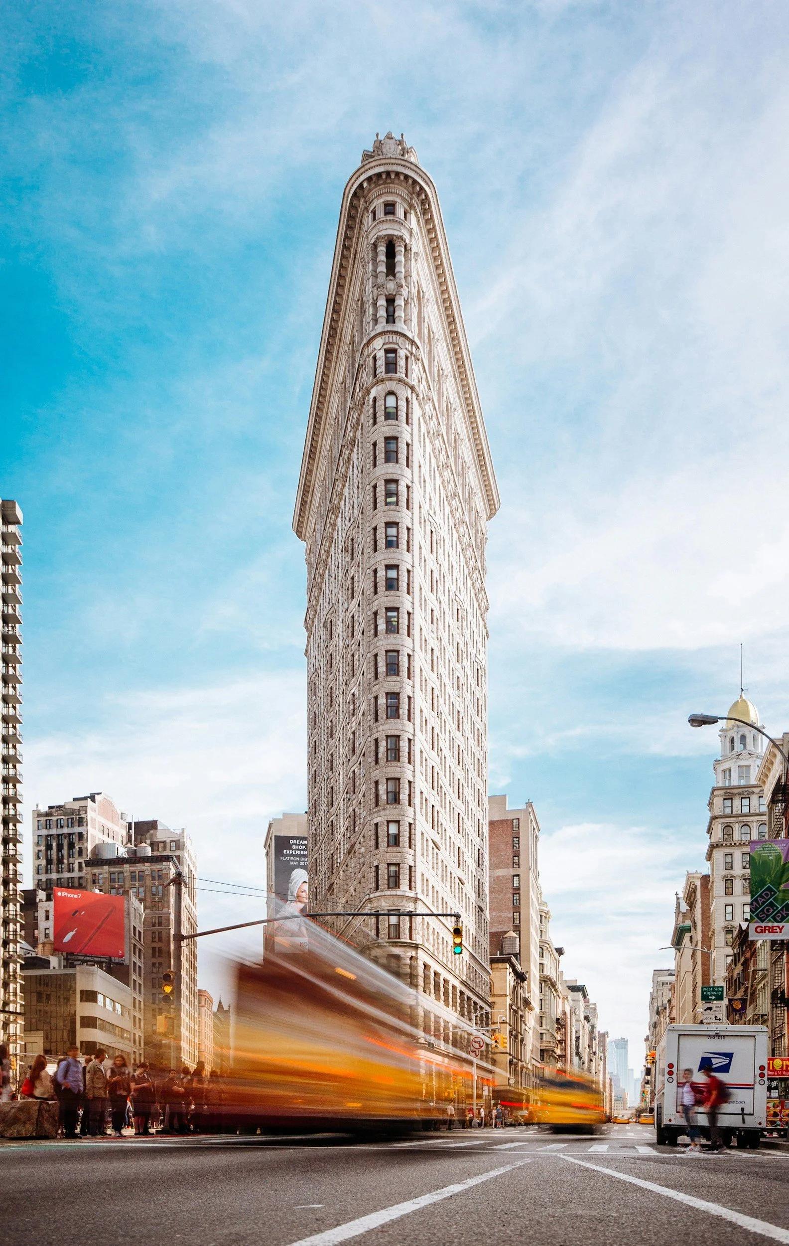 The Flatiron Building: A Landmark Reemerges in the Heart of NYC
