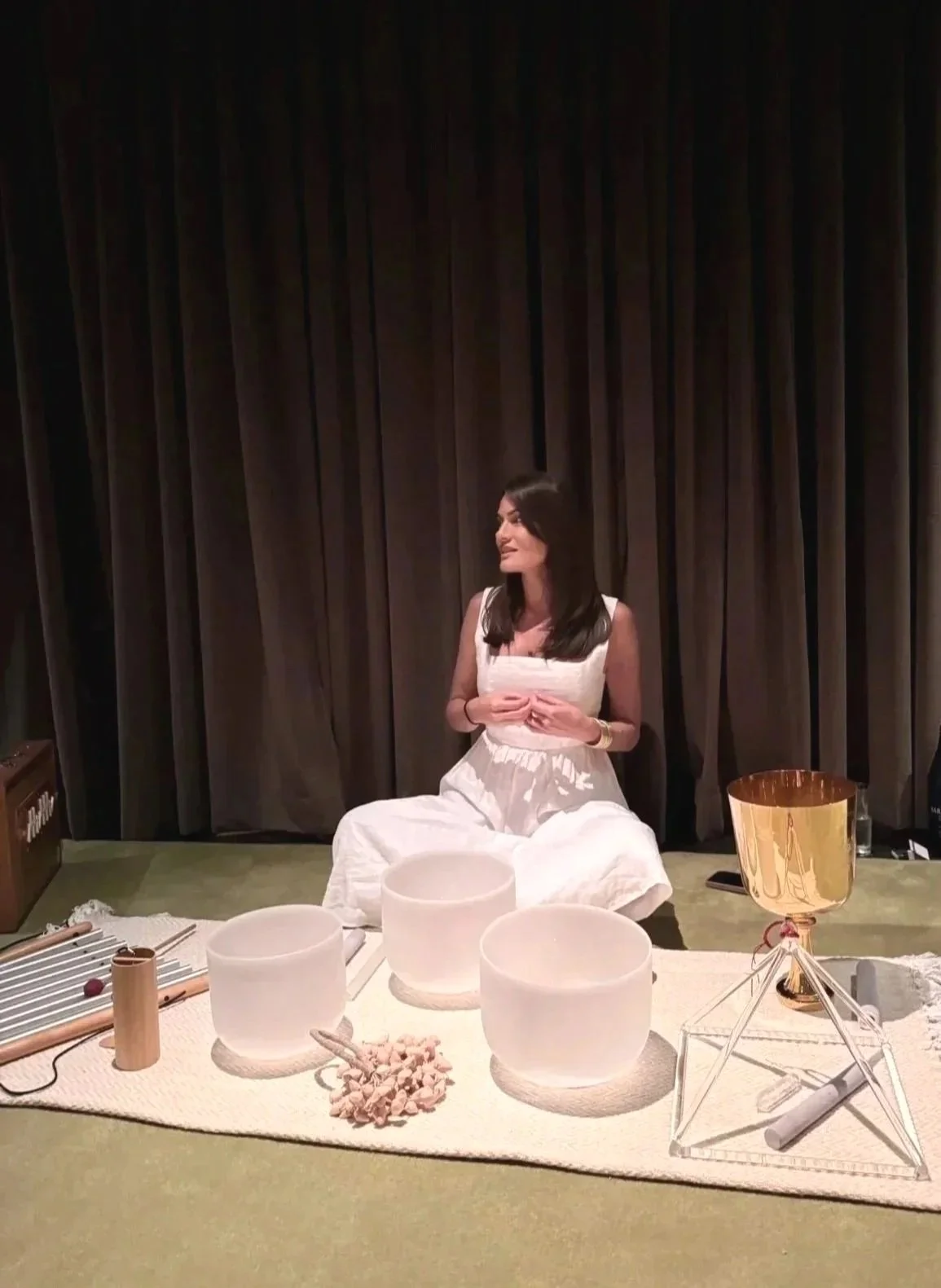 Michelle Belegrin hosting a sound healing event at Zero Bond, New York City.