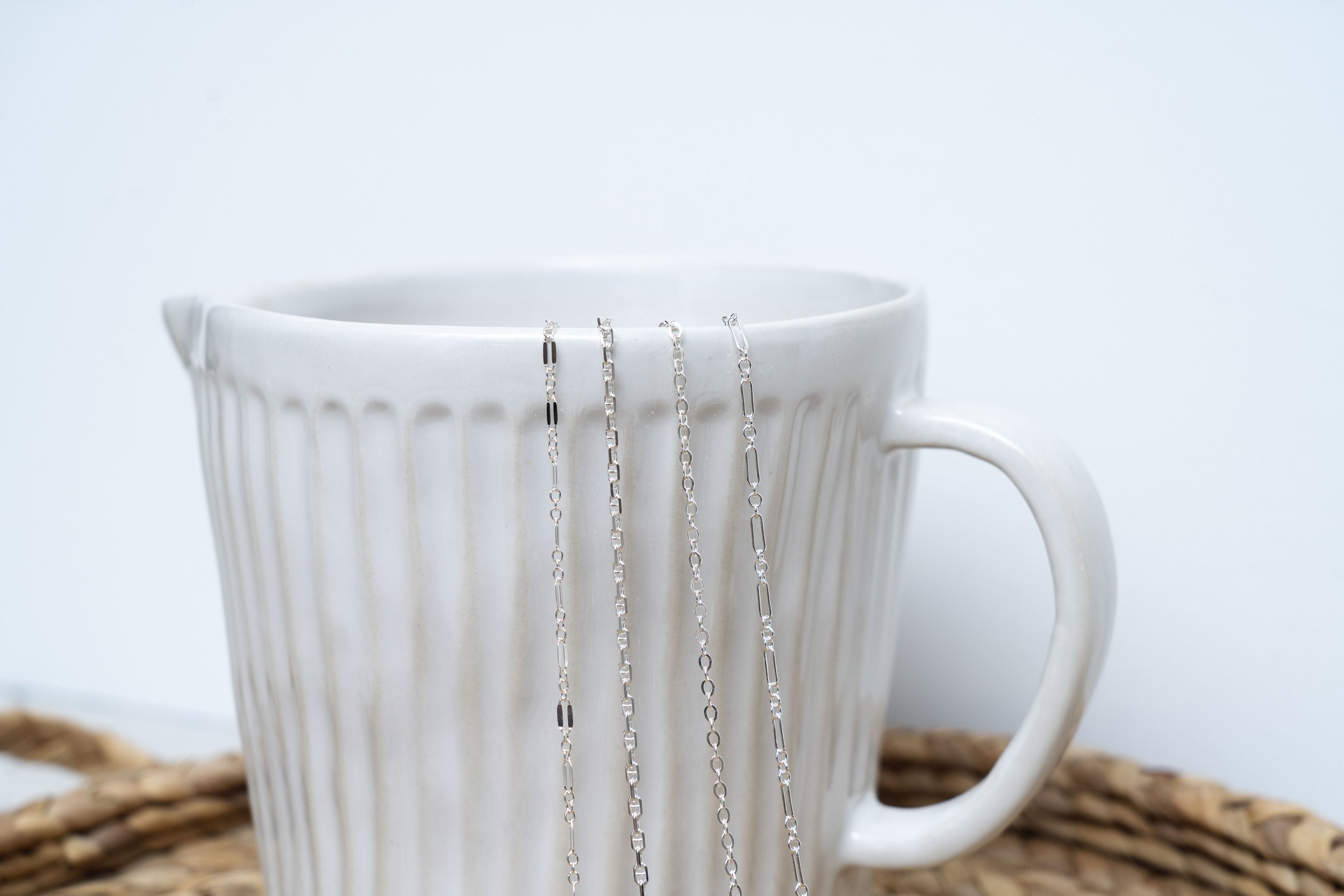 Linked by AEA chains109.jpg