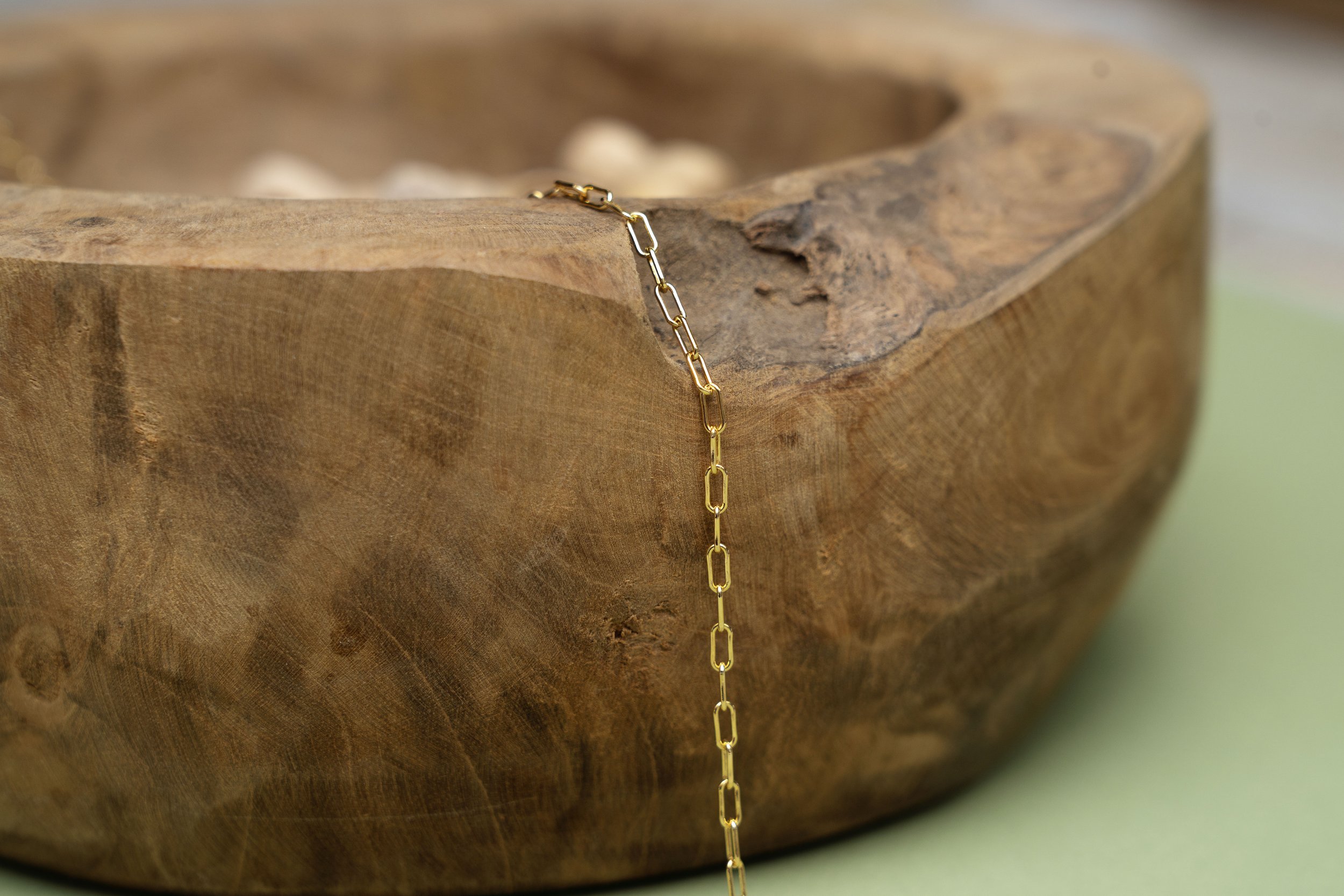 Linked by AEA chains169.jpg