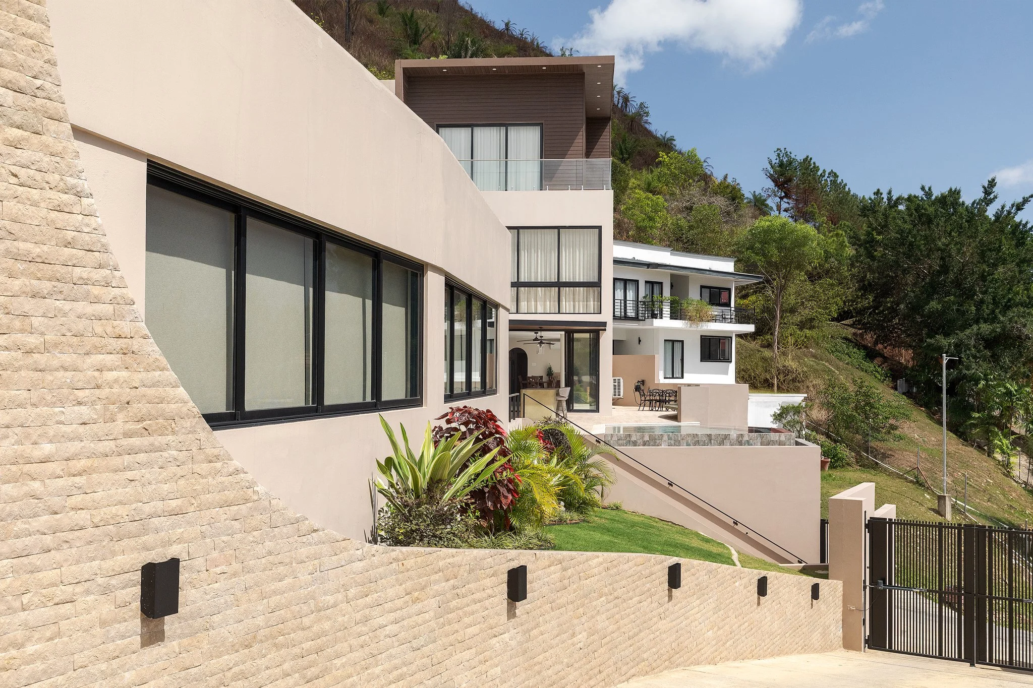 Horizon Hill