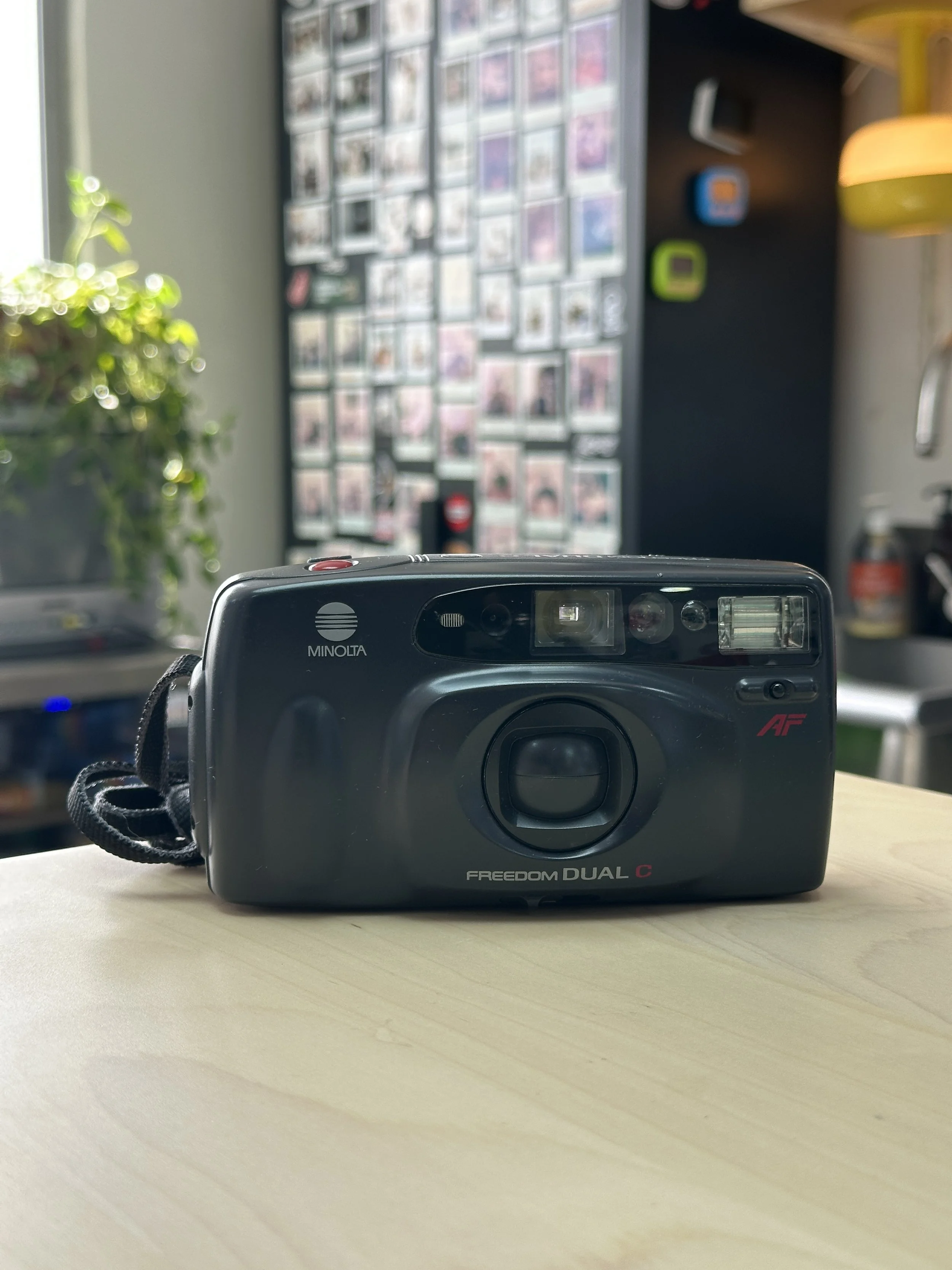 Minolta Freedom Dual - RD$6,500.00 - 1 Unidad Disponible