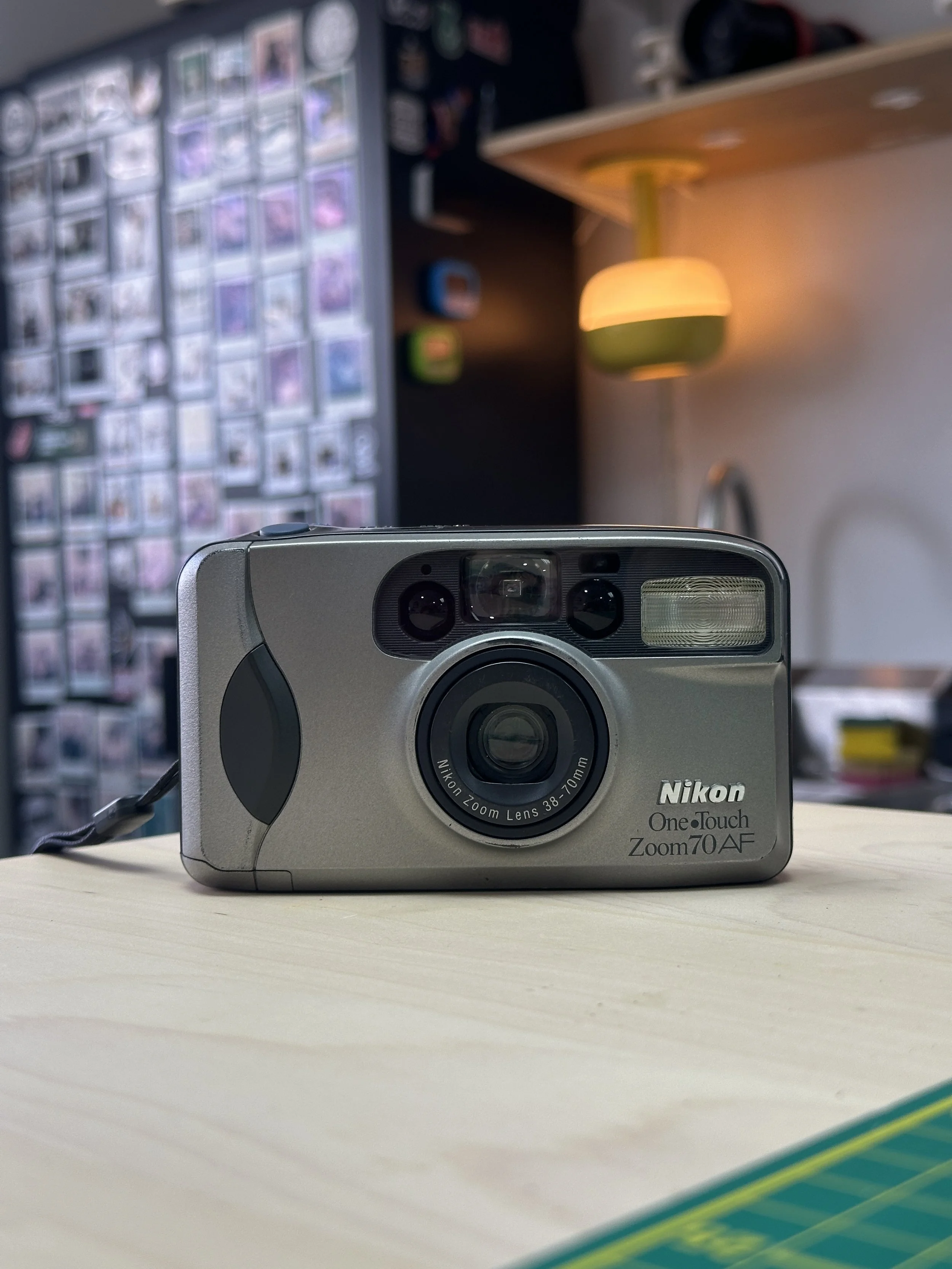 Nikon One Touch Zoom 70 AF - RD$6,500.00