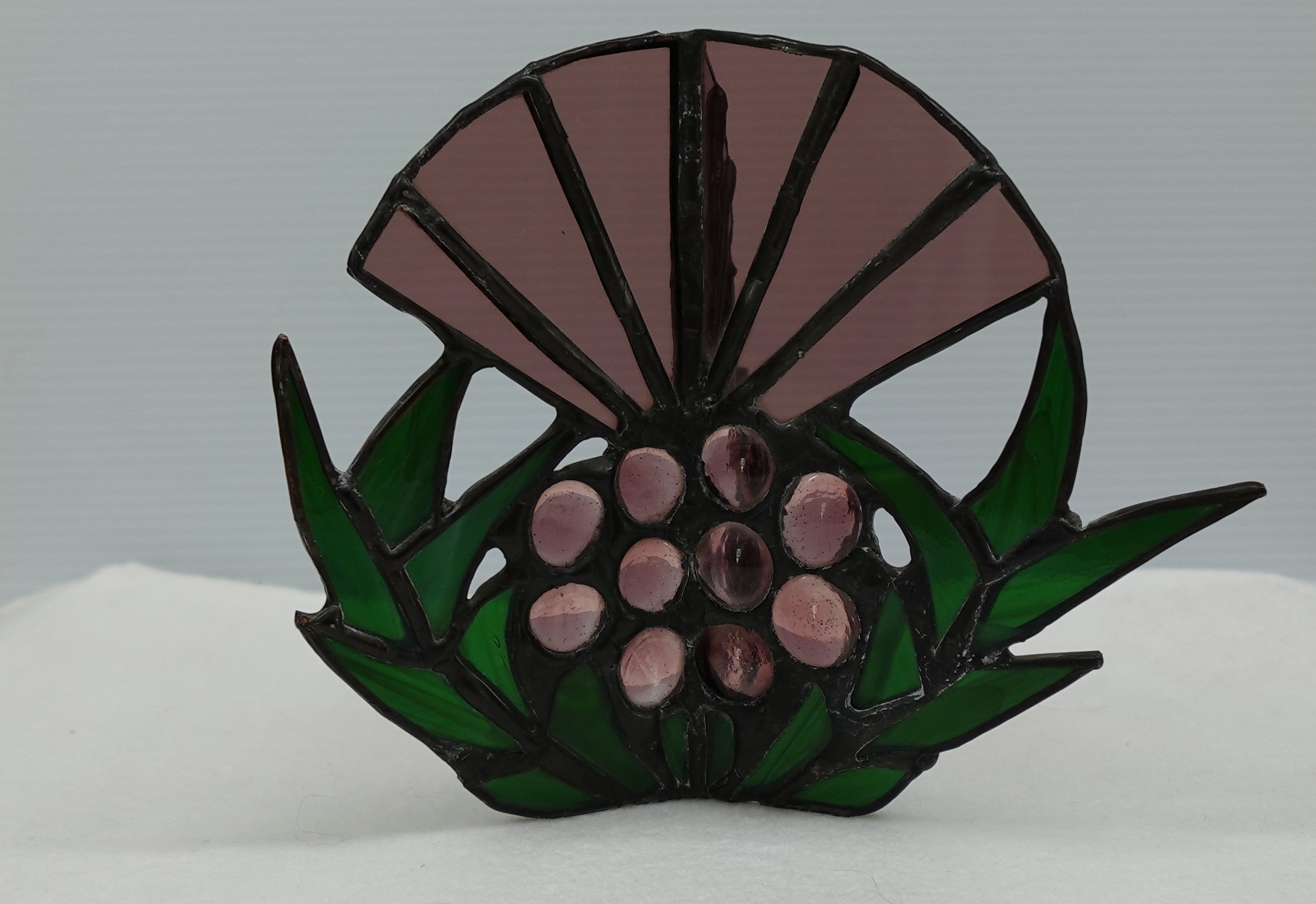 3 D Stained Glass Thistle Close Up White Kim S Joy.JPG