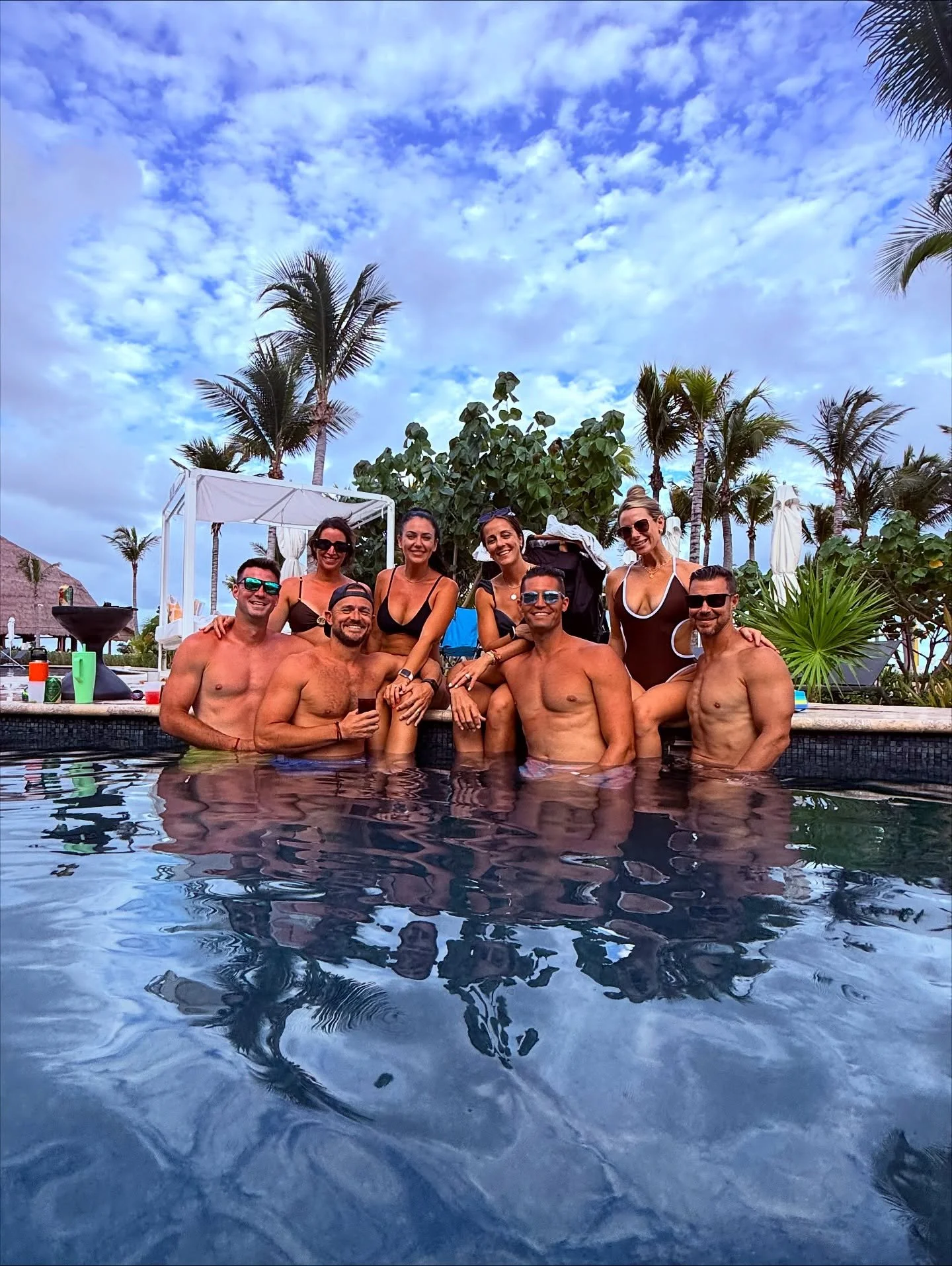 Safe to say the dads are also enjoying this whole &ldquo;business trip&rdquo; thing 😎🤪🥰