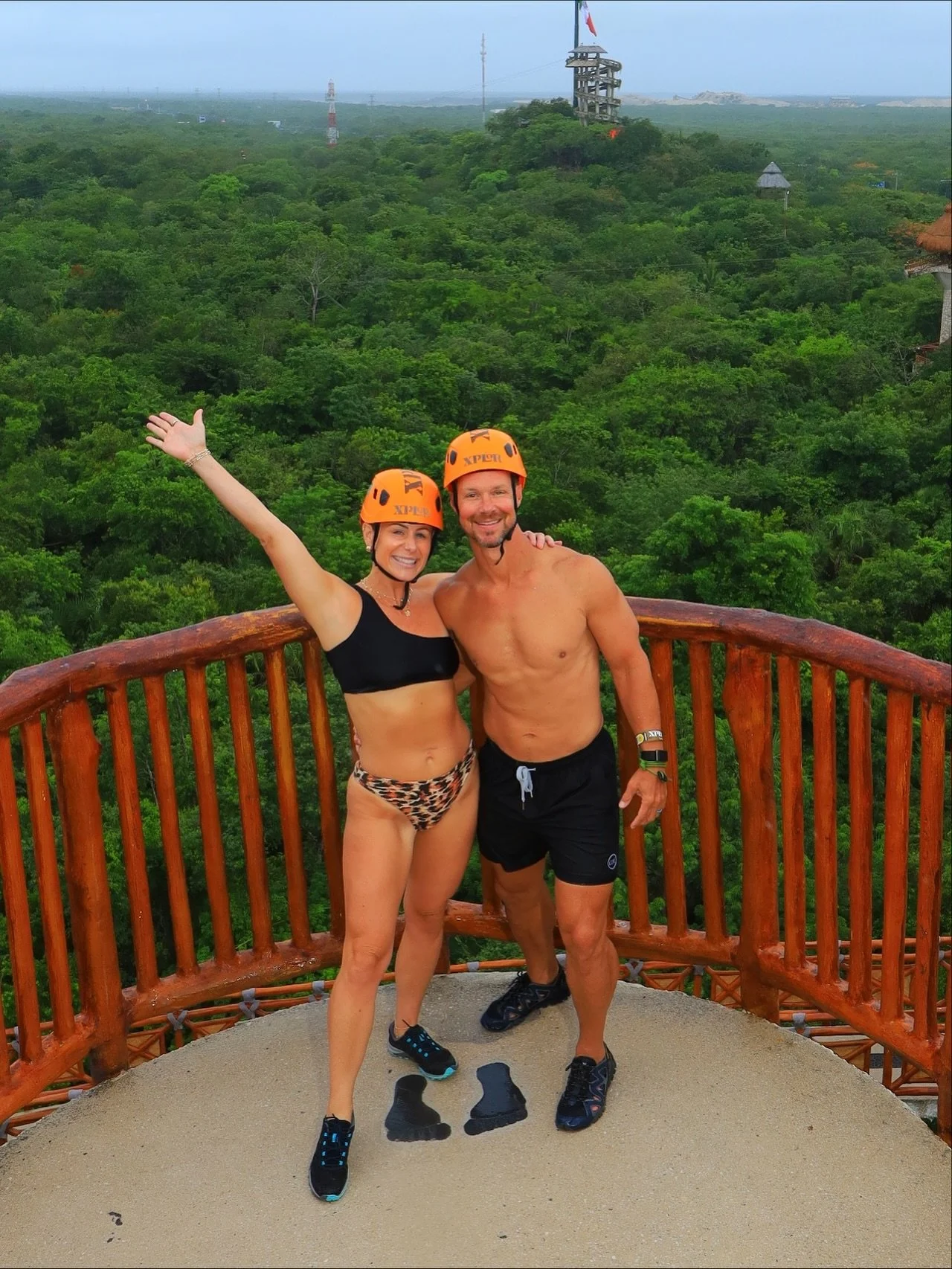In case you needed more proof that @arbonne spoils their people&hellip; they also sent the top trip achievers (+ plus one) to an adult playground. aka the best date day everrrrr 💛🙌✨🤪

&mdash; AND shout out to my amazing friend + arbonne sister @al