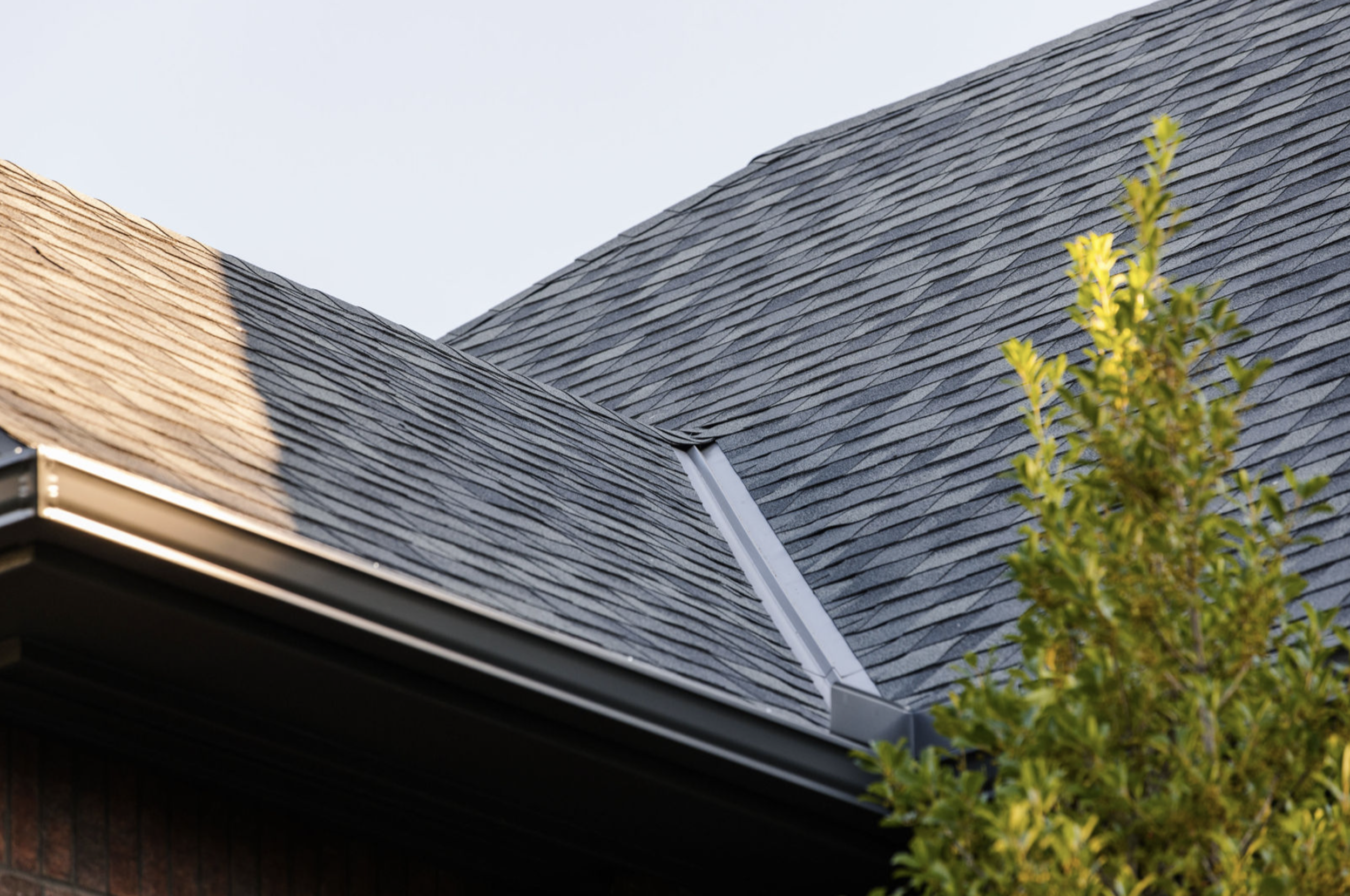 Common Roof Problems Homeowners Face in Edmond and How Repairs Help