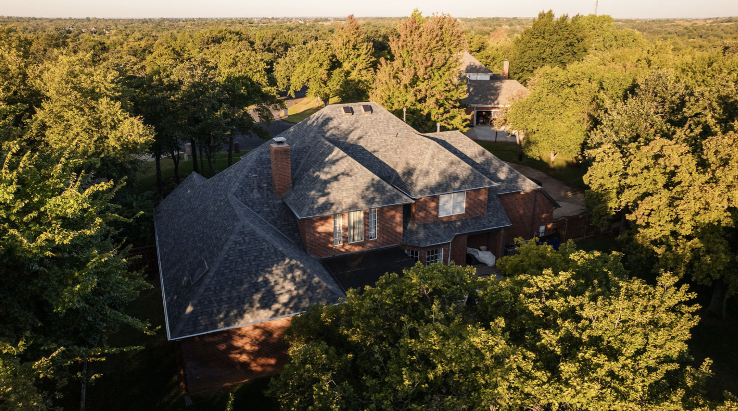 What to Look for When Choosing a Roofing Company in OKC
