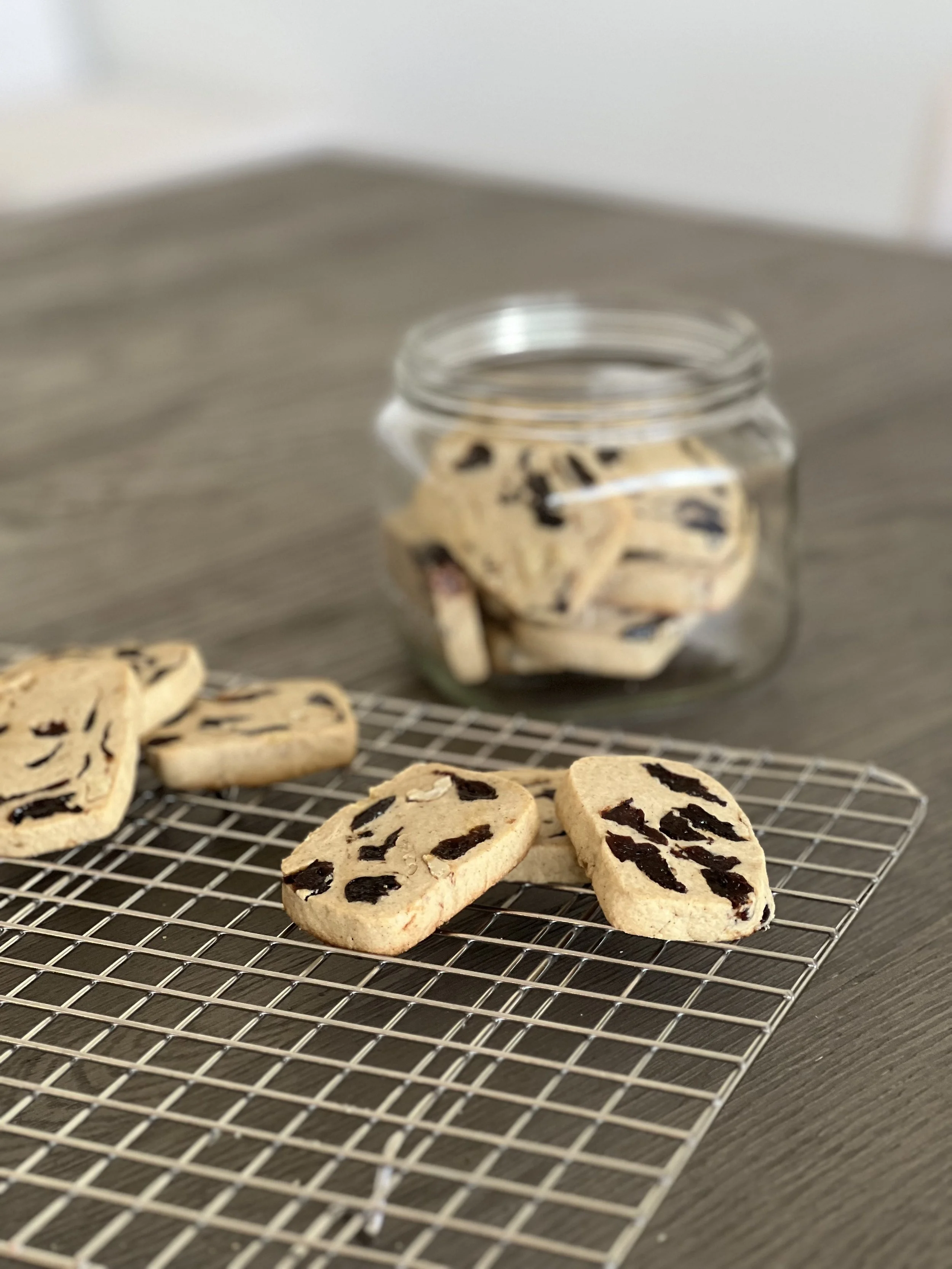 Butter Cookies With Prunes