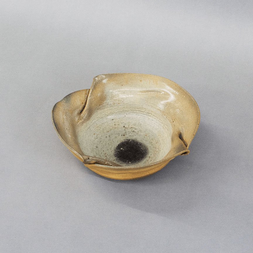 16_Bowl_2002_ii-min.jpg