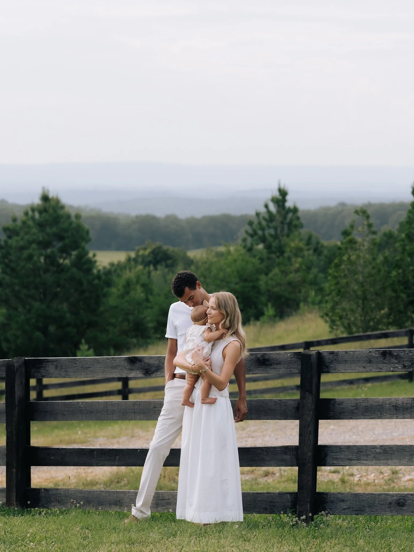 Oh how I love getting to document little families in these sweet seasons of life. One day, these moments will mean even more than they do today, and it&rsquo;s such an honor to capture them in a way that lasts forever!! ❤️

#FamilyPhotographer #Chatt