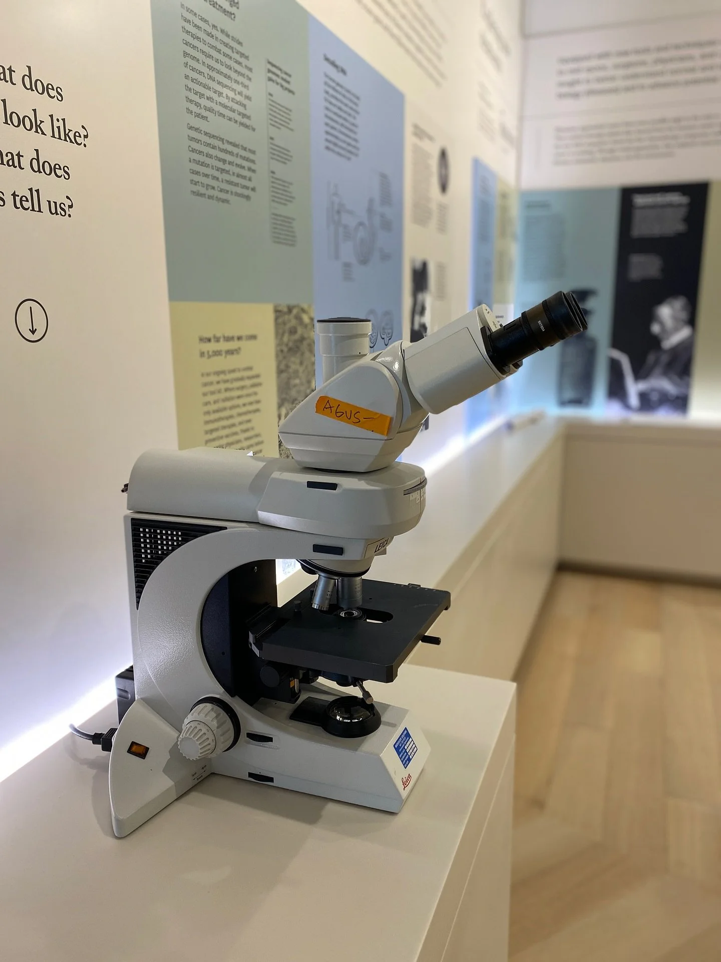 Entrance to Ellison Medical Institute. An honor to have worked on this project. Please check them out. Great and inspiring work. 

#ilovescience #graphicproduction #projectmanagement #proudmoments