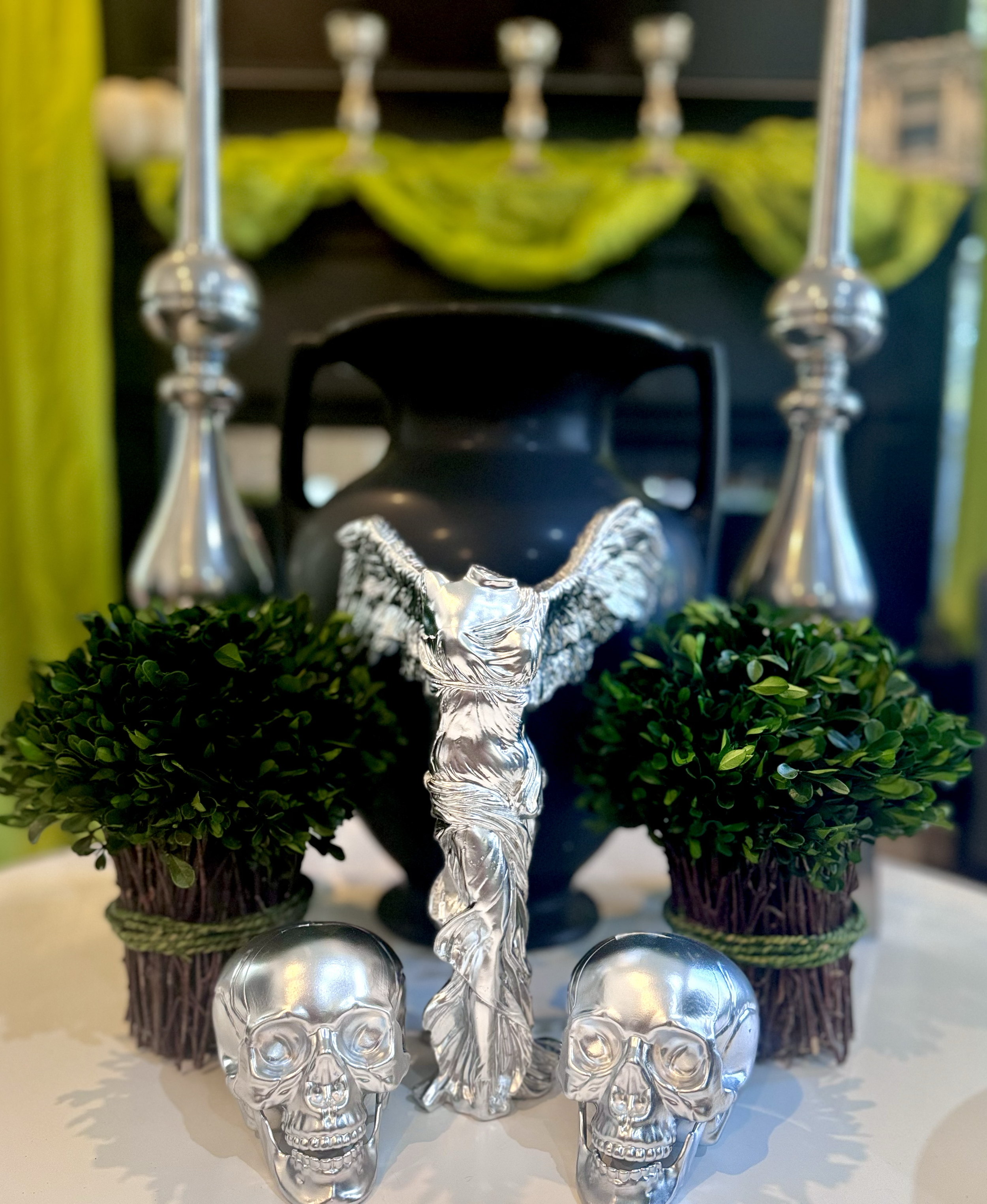 Oui Halloween Décor