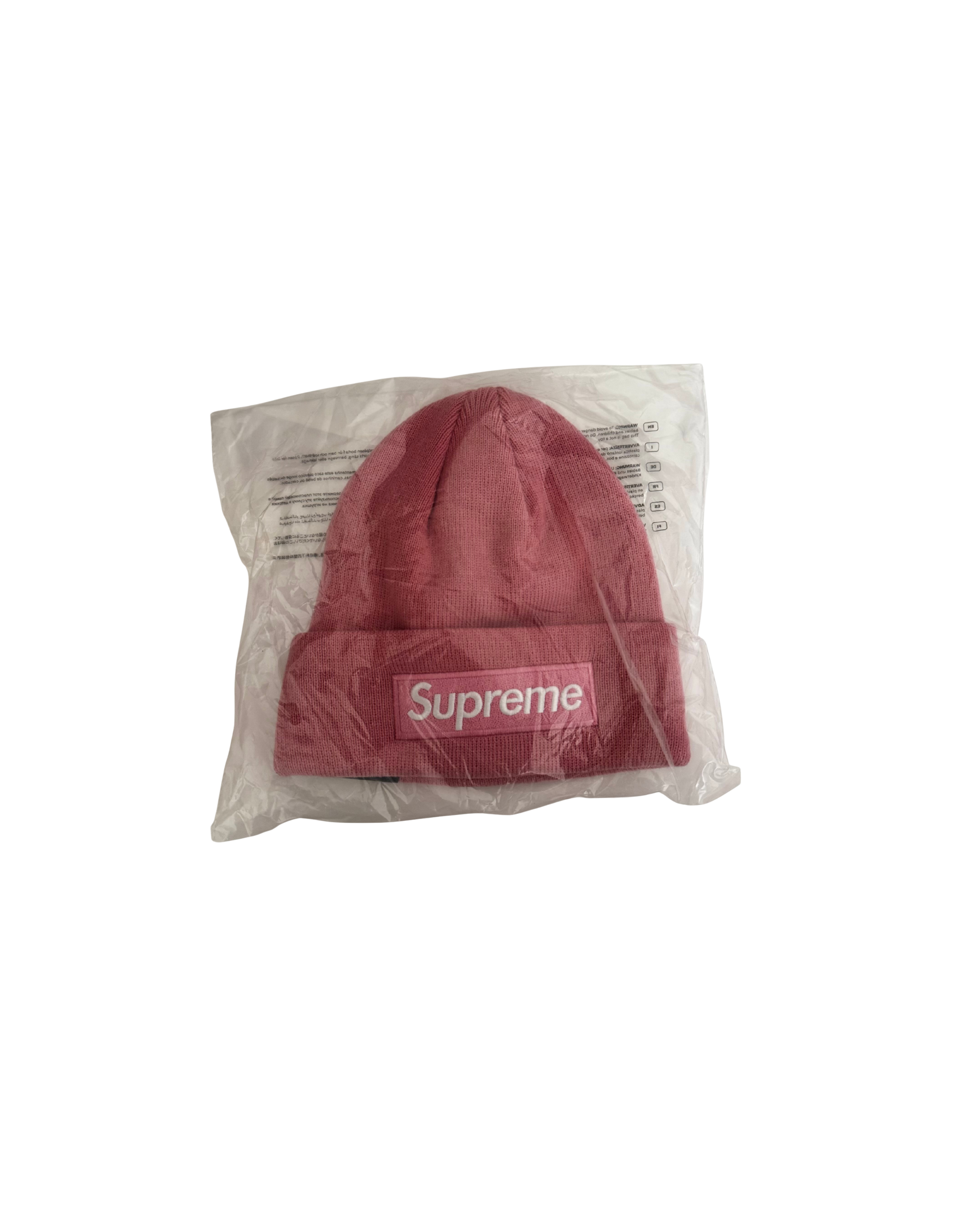 supreme beanie (2).png