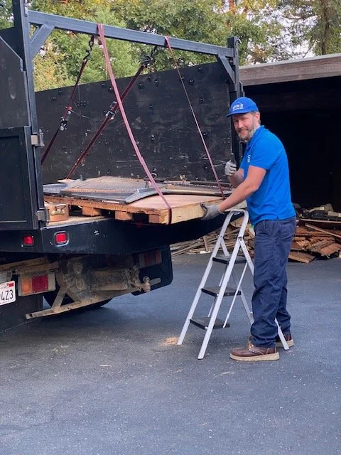 What Is the Minimum Charge for Ditch It Junk Removal?