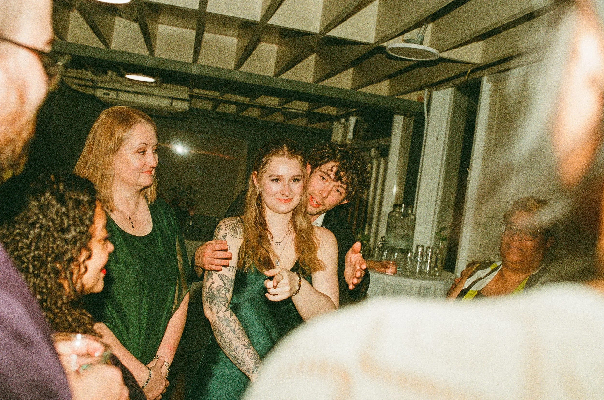 Maura & Macenzie-Portra400&800-05-16-26-217.jpg