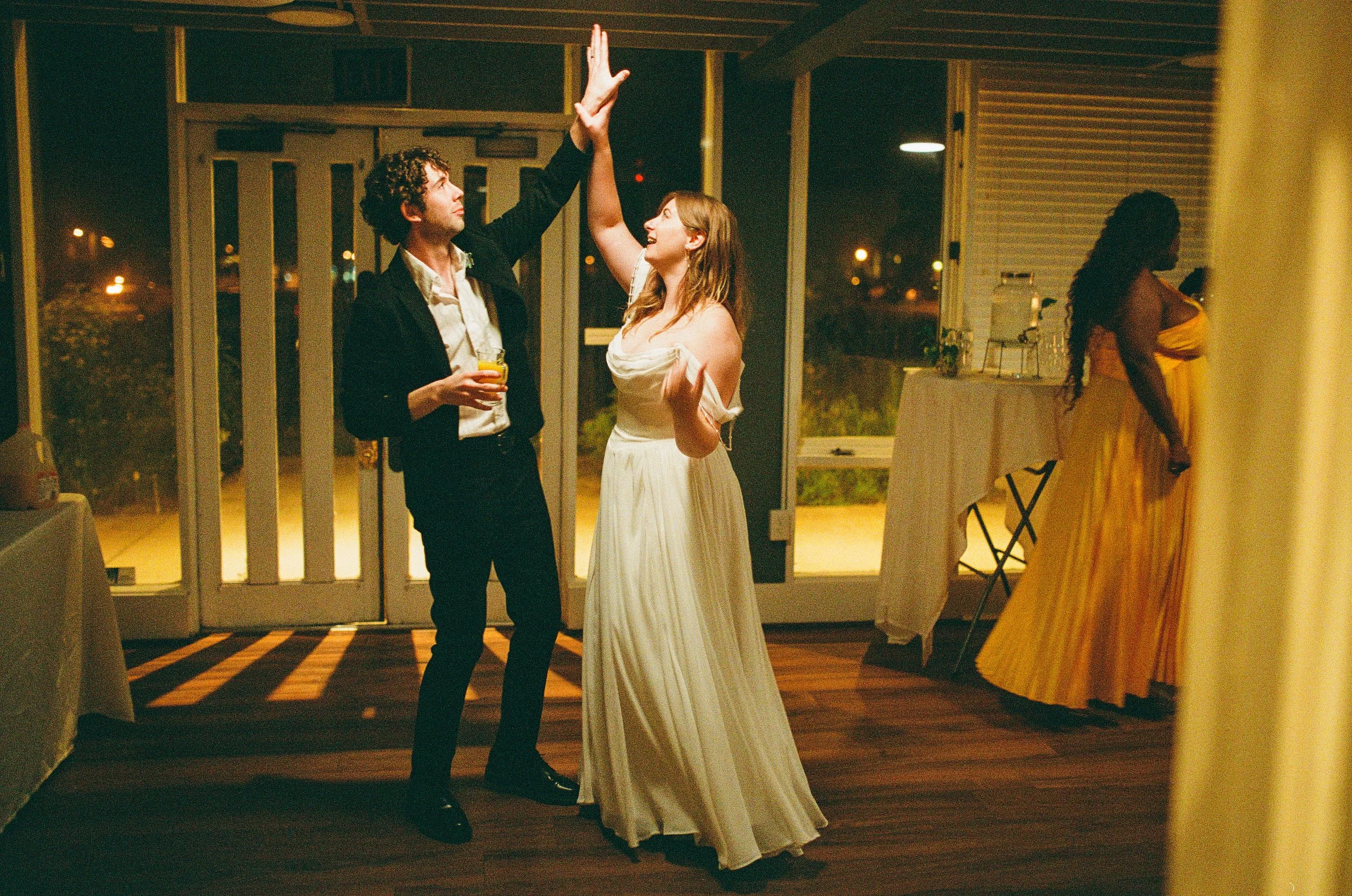 Maura & Macenzie-Portra400&800-05-16-26-226.jpg