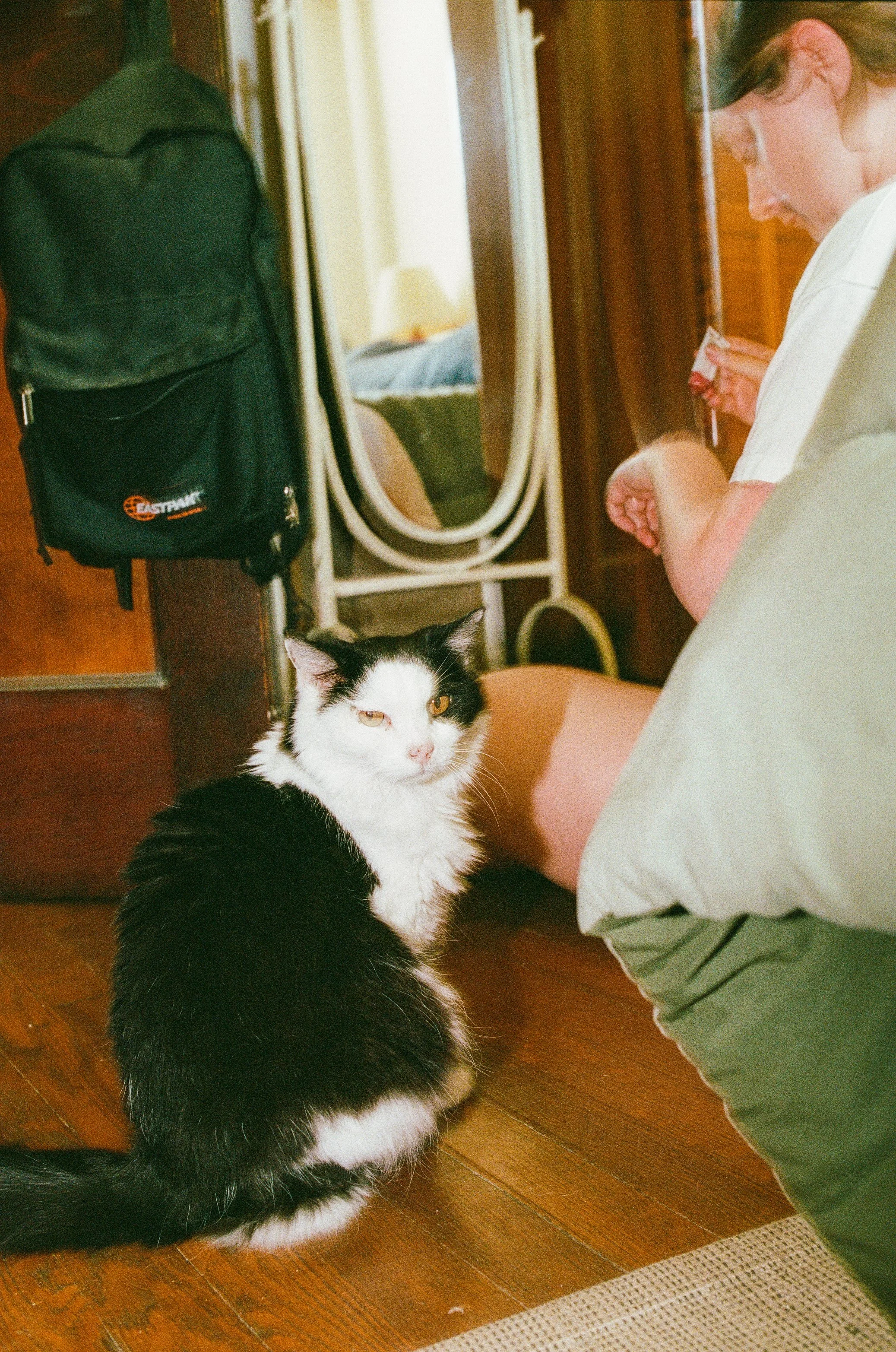 Maura & Macenzie-Portra400&800-05-16-26-21.jpg